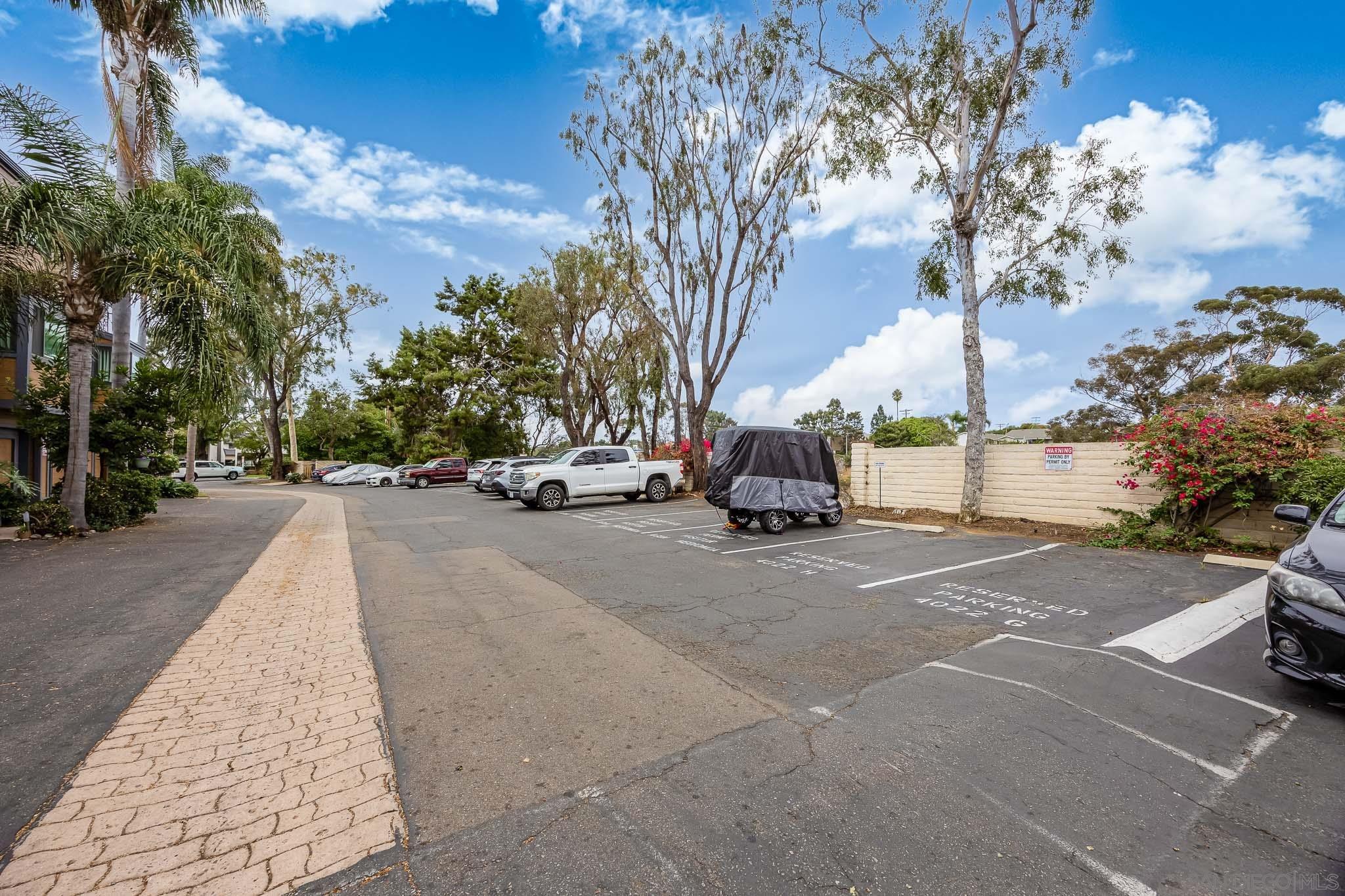 Detail Gallery Image 22 of 31 For 832  Kalpati Cir  #E,  Carlsbad,  CA 92008 - 3 Beds | 2/1 Baths
