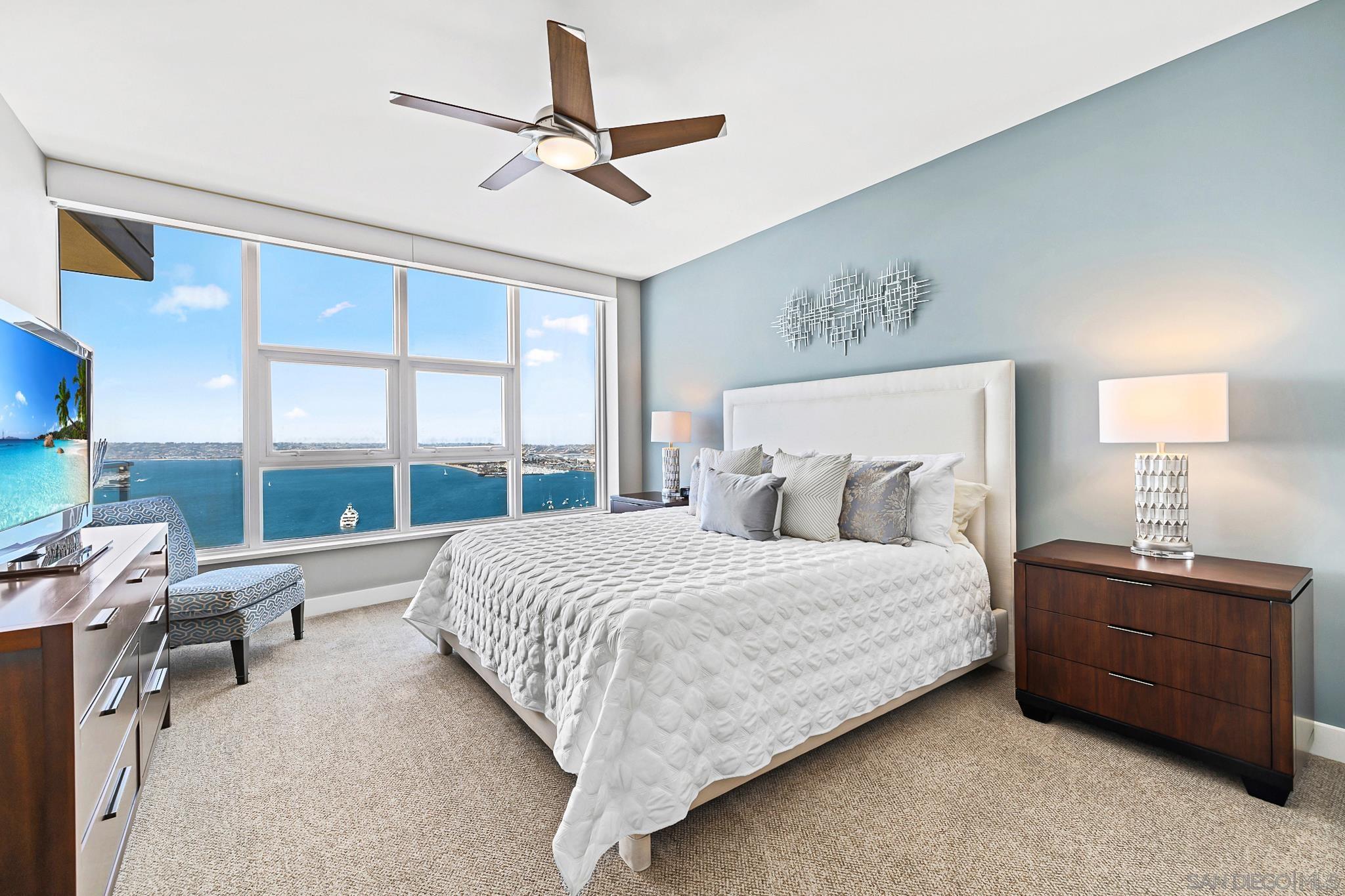 Detail Gallery Image 18 of 45 For 1325  Pacific Hwy  #3301,  San Diego,  CA 92101 - 2 Beds | 2/1 Baths