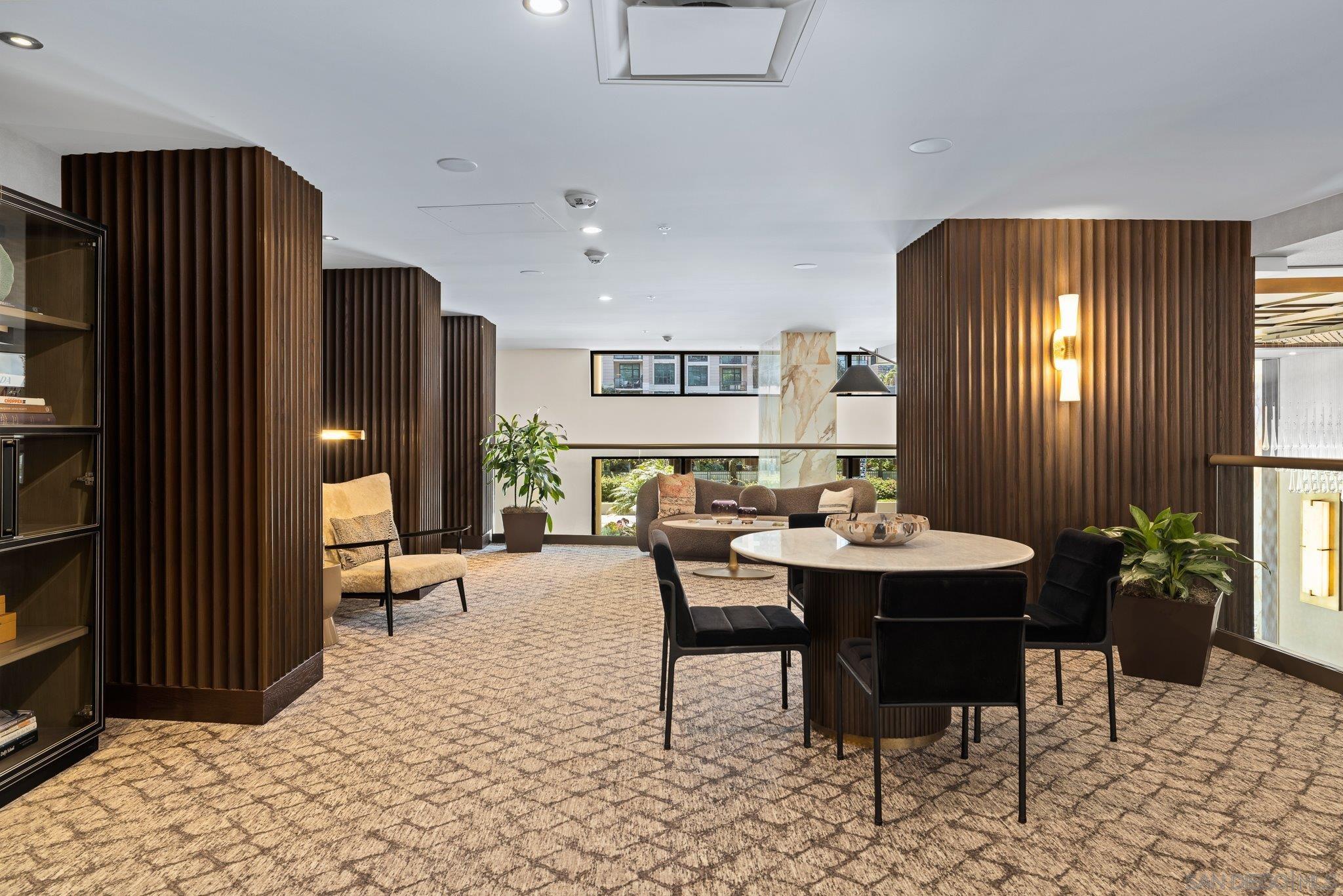 Detail Gallery Image 31 of 45 For 1325  Pacific Hwy  #3301,  San Diego,  CA 92101 - 2 Beds | 2/1 Baths