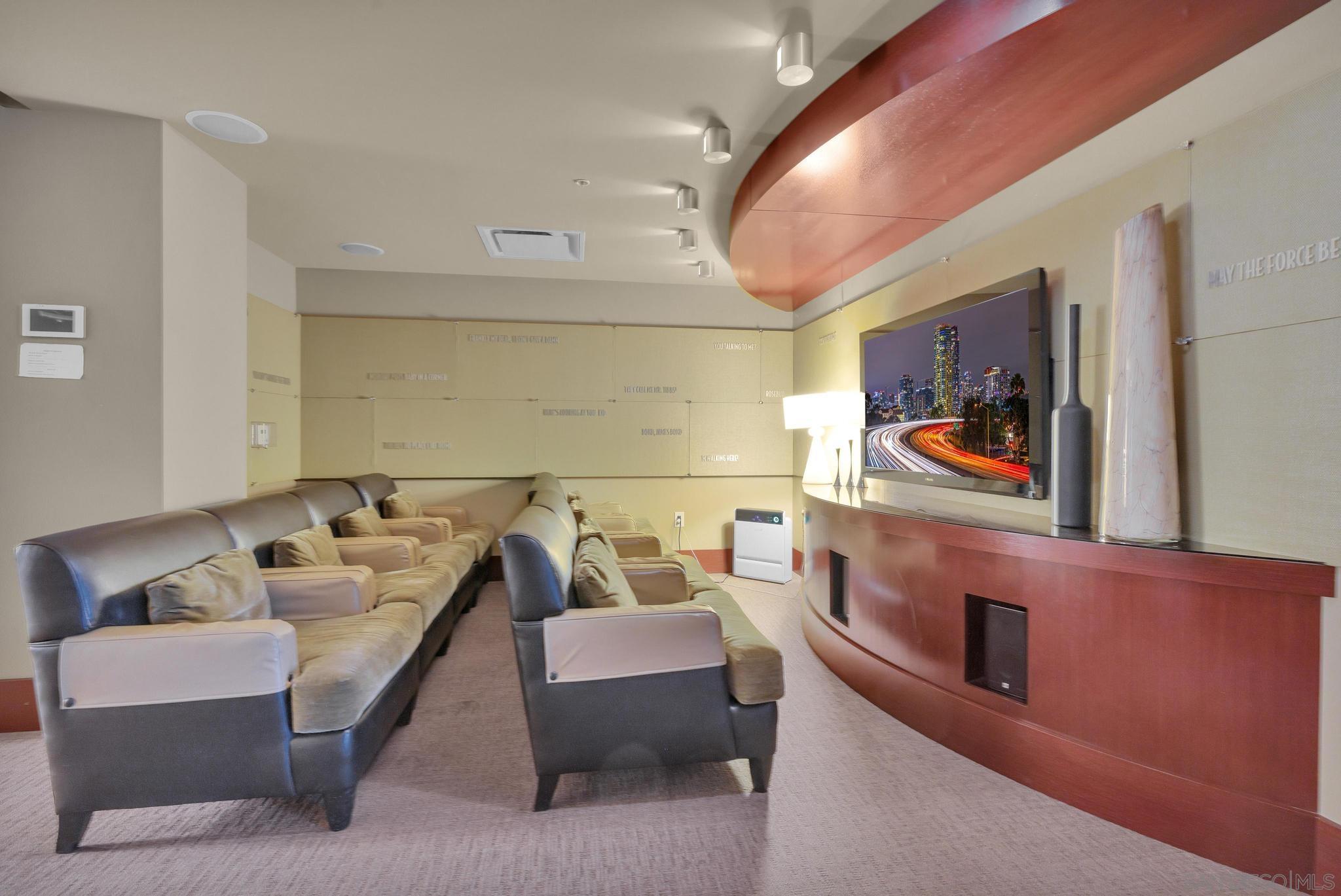 Detail Gallery Image 36 of 45 For 1325  Pacific Hwy  #3301,  San Diego,  CA 92101 - 2 Beds | 2/1 Baths