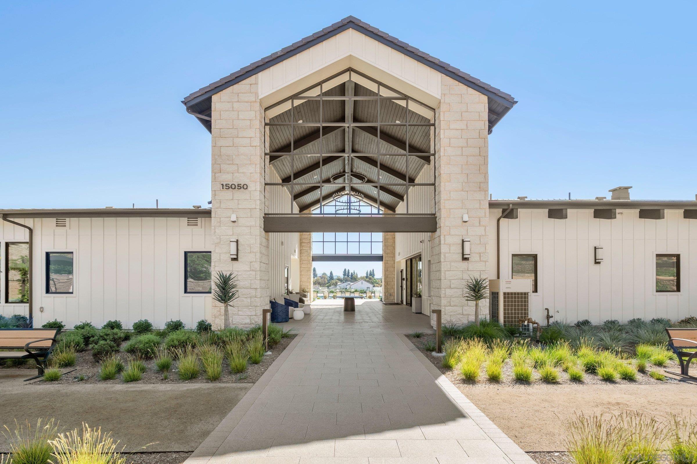 Detail Gallery Image 31 of 35 For 15159  Leia Way, San Diego,  CA 92129 - 4 Beds | 3 Baths