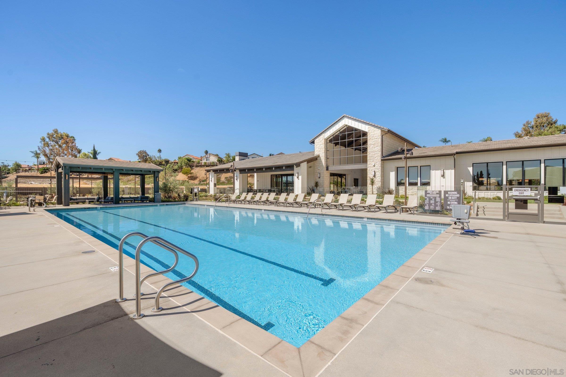 Detail Gallery Image 34 of 35 For 15159  Leia Way, San Diego,  CA 92129 - 4 Beds | 3 Baths