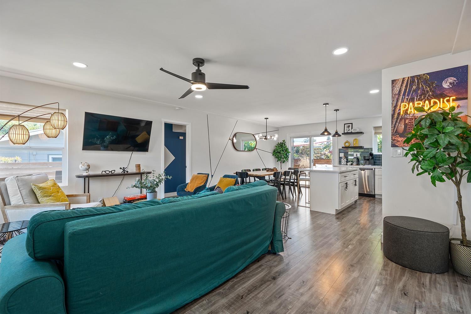 Detail Gallery Image 12 of 75 For 3109  Hawk, San Diego,  CA 92103 - – Beds | – Baths