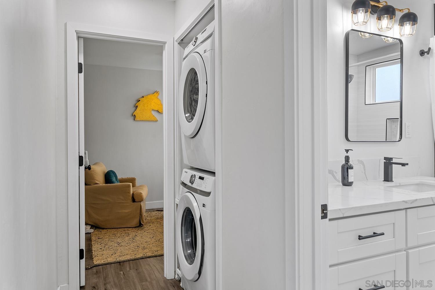 Detail Gallery Image 36 of 75 For 3109  Hawk, San Diego,  CA 92103 - – Beds | – Baths