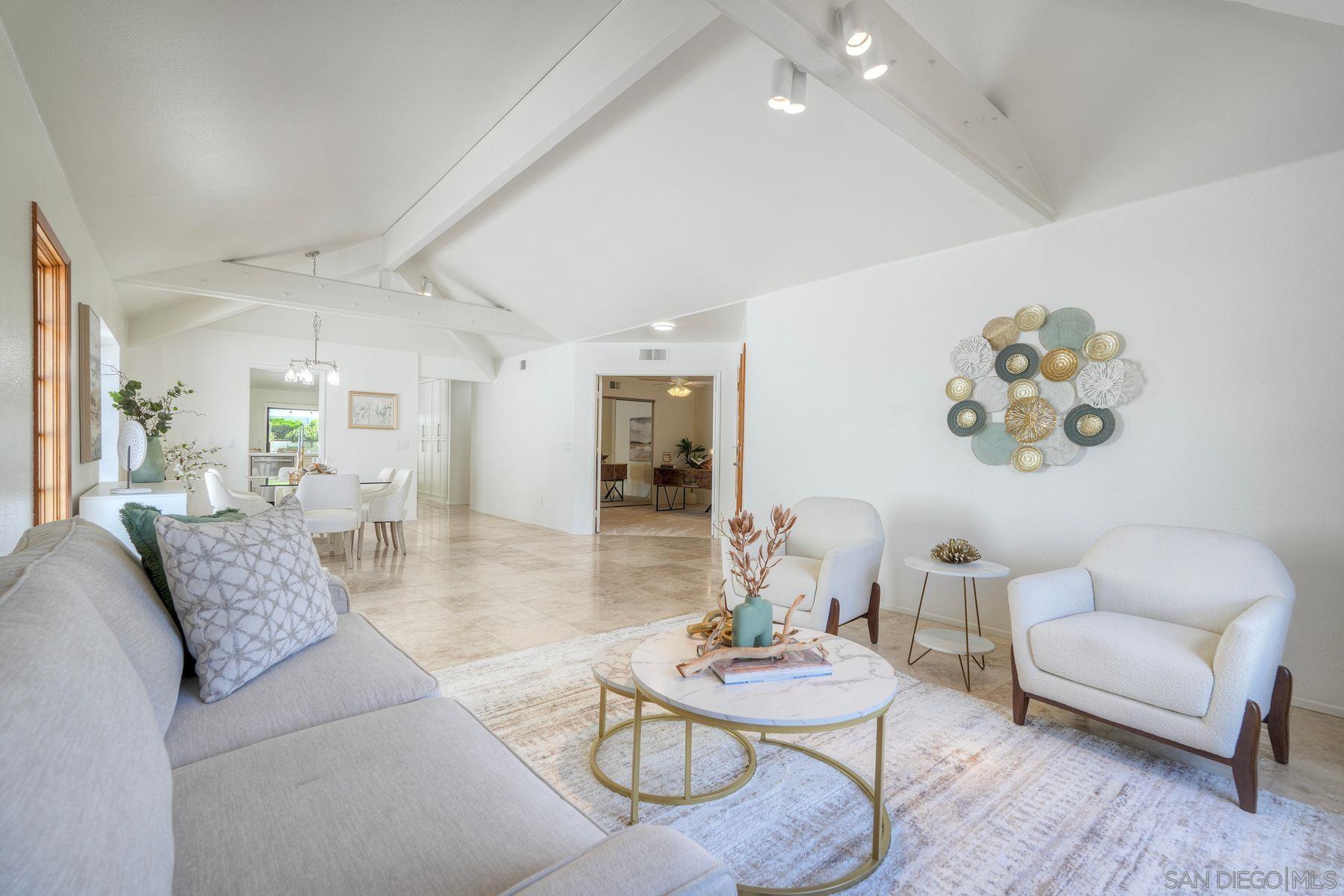 Detail Gallery Image 6 of 37 For 12521  Camberwell Court, San Diego,  CA 92128 - 4 Beds | 2 Baths