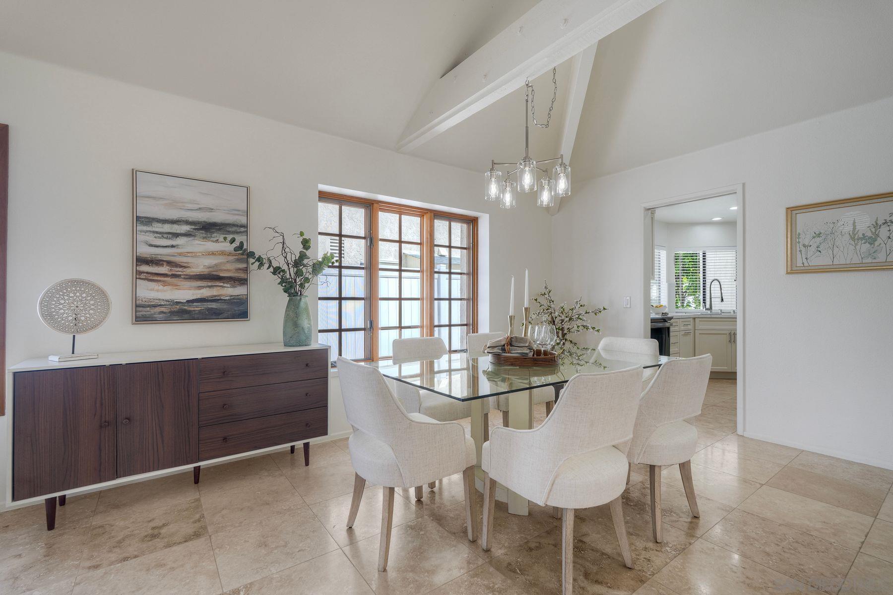 Detail Gallery Image 10 of 37 For 12521  Camberwell Court, San Diego,  CA 92128 - 4 Beds | 2 Baths