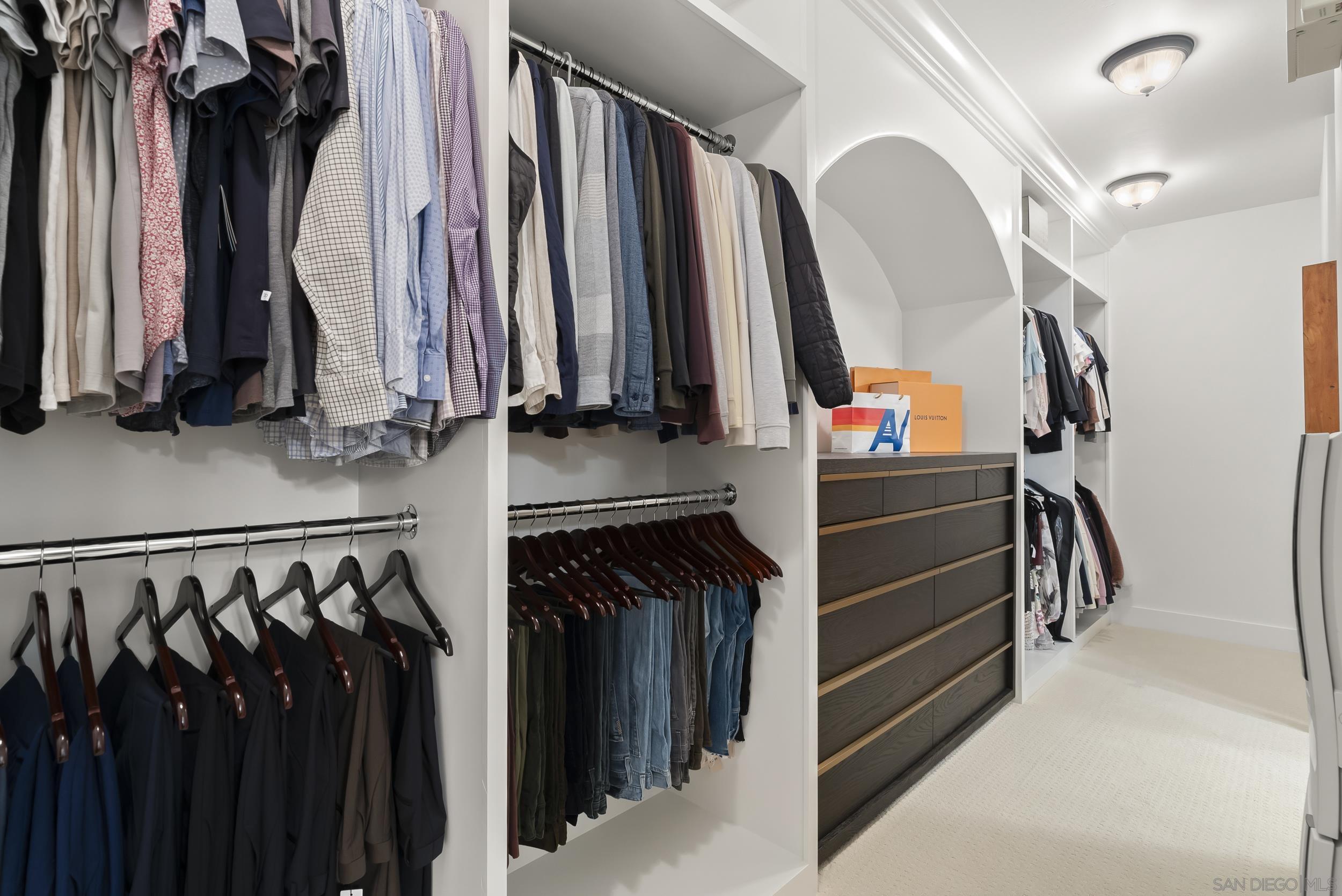 Detail Gallery Image 16 of 28 For 7836  Vista Lazanja, San Diego,  CA 92127 - 4 Beds | 3/1 Baths