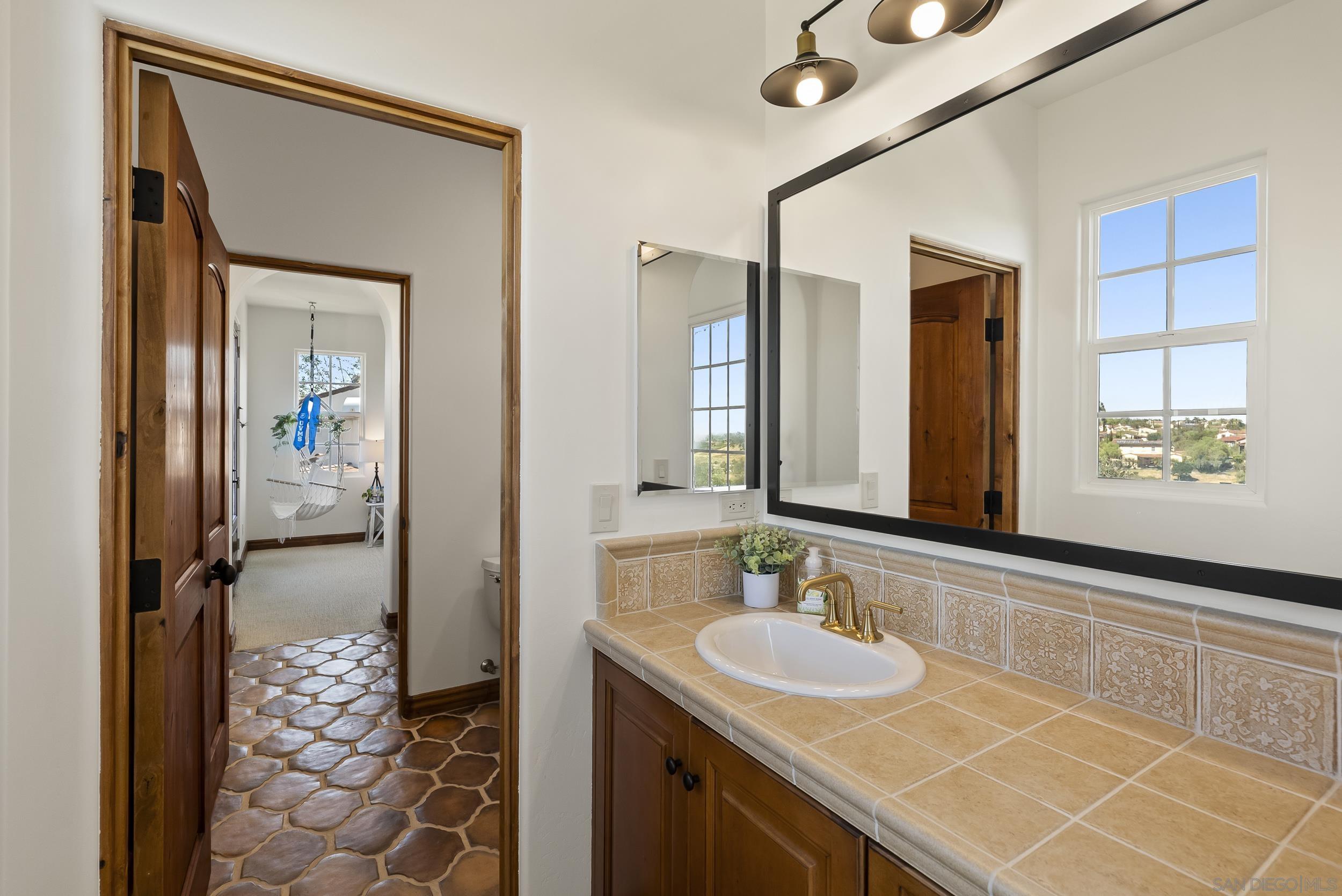 Detail Gallery Image 19 of 28 For 7836  Vista Lazanja, San Diego,  CA 92127 - 4 Beds | 3/1 Baths