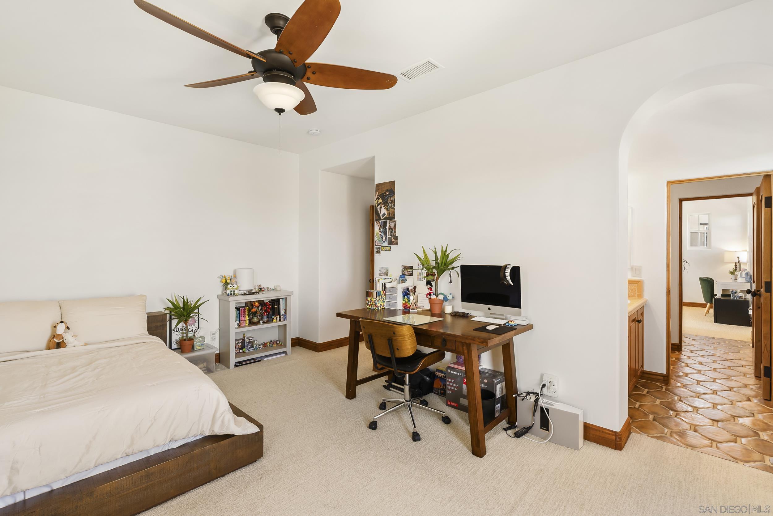 Detail Gallery Image 20 of 28 For 7836  Vista Lazanja, San Diego,  CA 92127 - 4 Beds | 3/1 Baths