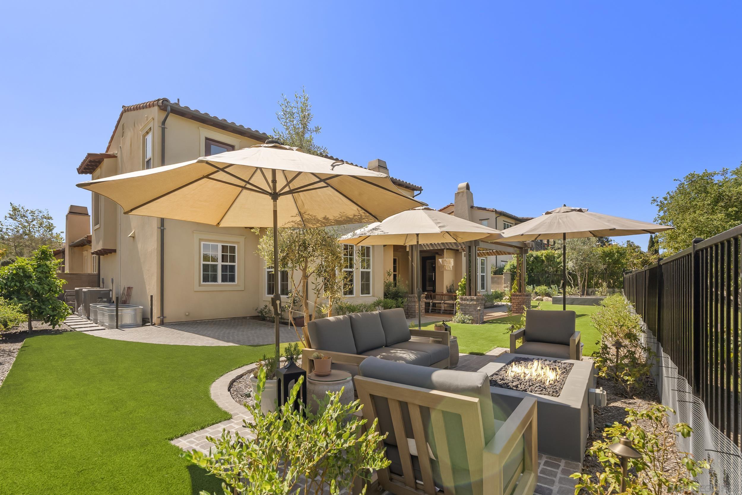 Detail Gallery Image 24 of 28 For 7836  Vista Lazanja, San Diego,  CA 92127 - 4 Beds | 3/1 Baths