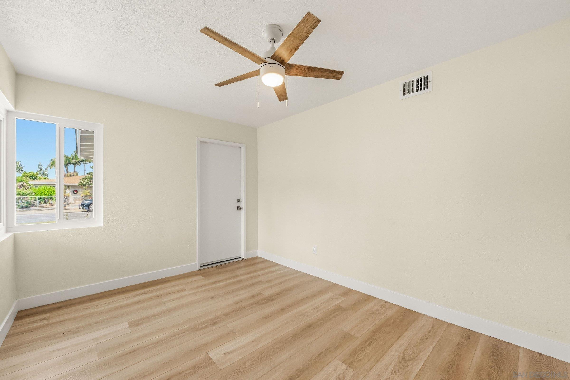 Detail Gallery Image 28 of 45 For 3263  Roberta Ln, Oceanside,  CA 92054 - 4 Beds | 2 Baths