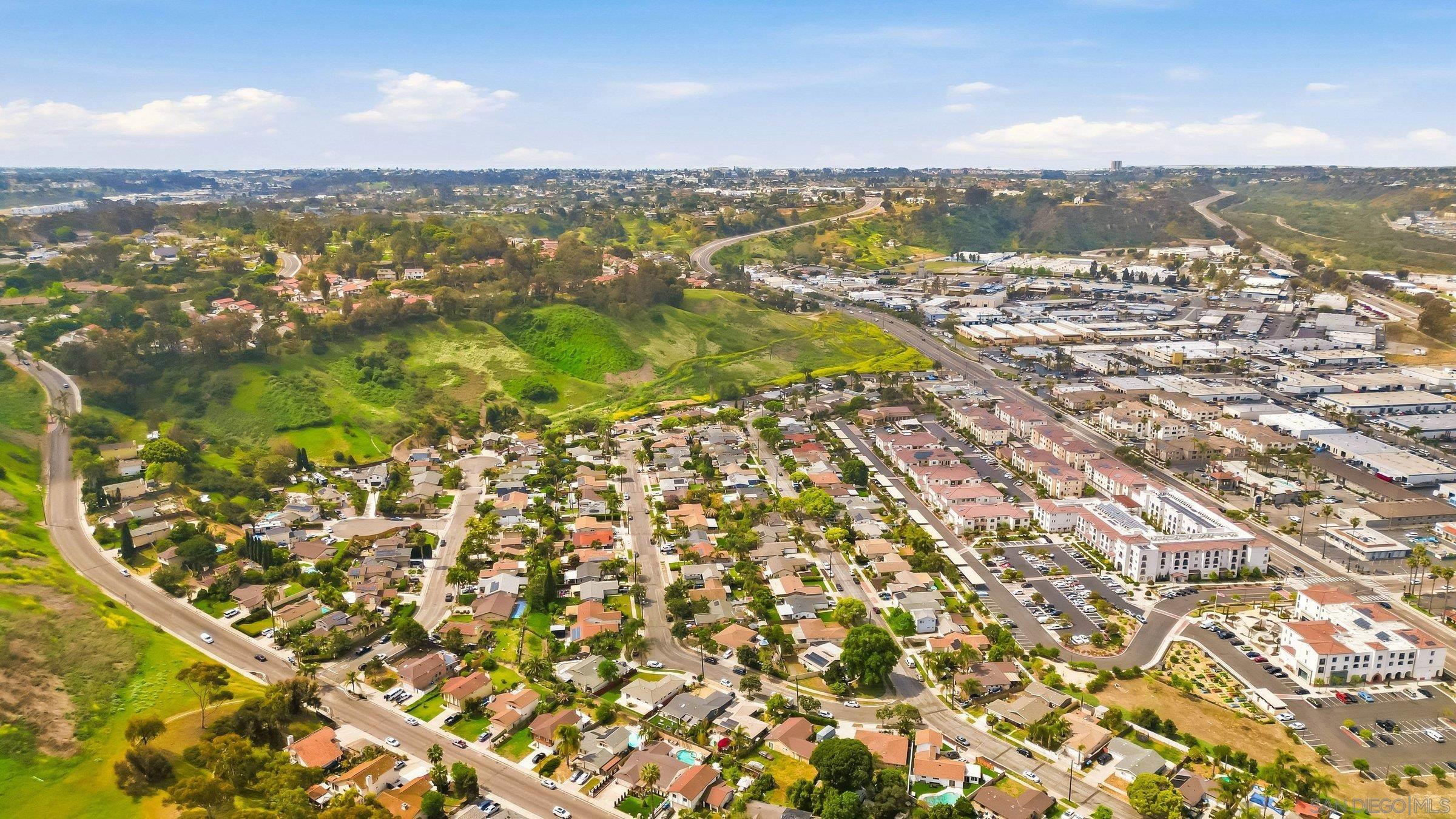 Detail Gallery Image 44 of 45 For 3263  Roberta Ln, Oceanside,  CA 92054 - 4 Beds | 2 Baths