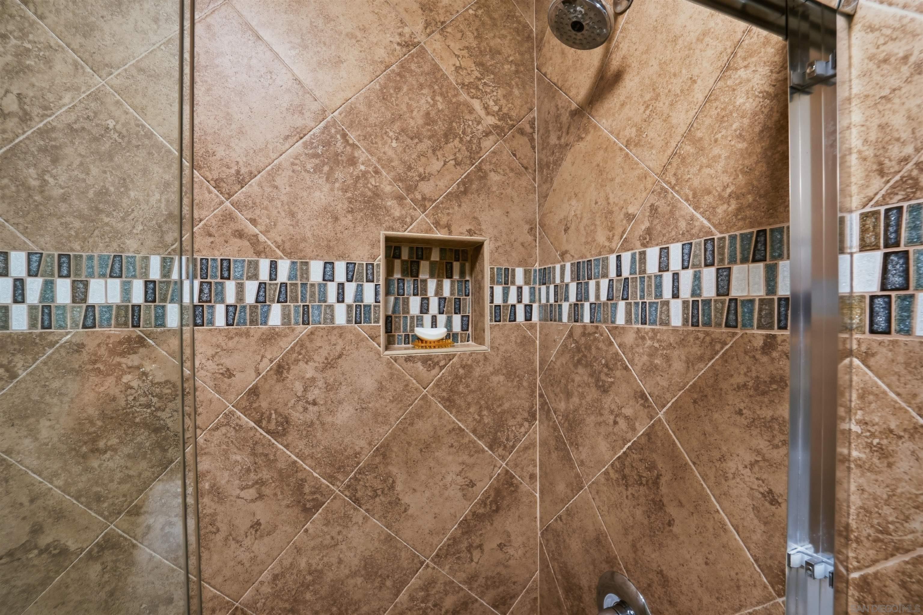 Detail Gallery Image 24 of 39 For 397  Moonstone Bay, Oceanside,  CA 92057 - 4 Beds | 2 Baths