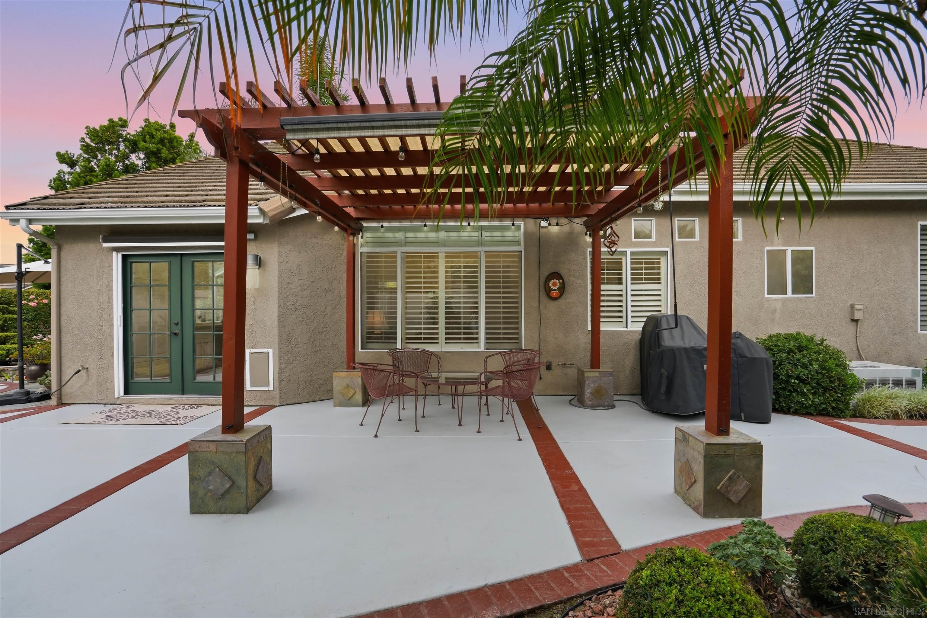 Detail Gallery Image 27 of 39 For 397  Moonstone Bay, Oceanside,  CA 92057 - 4 Beds | 2 Baths