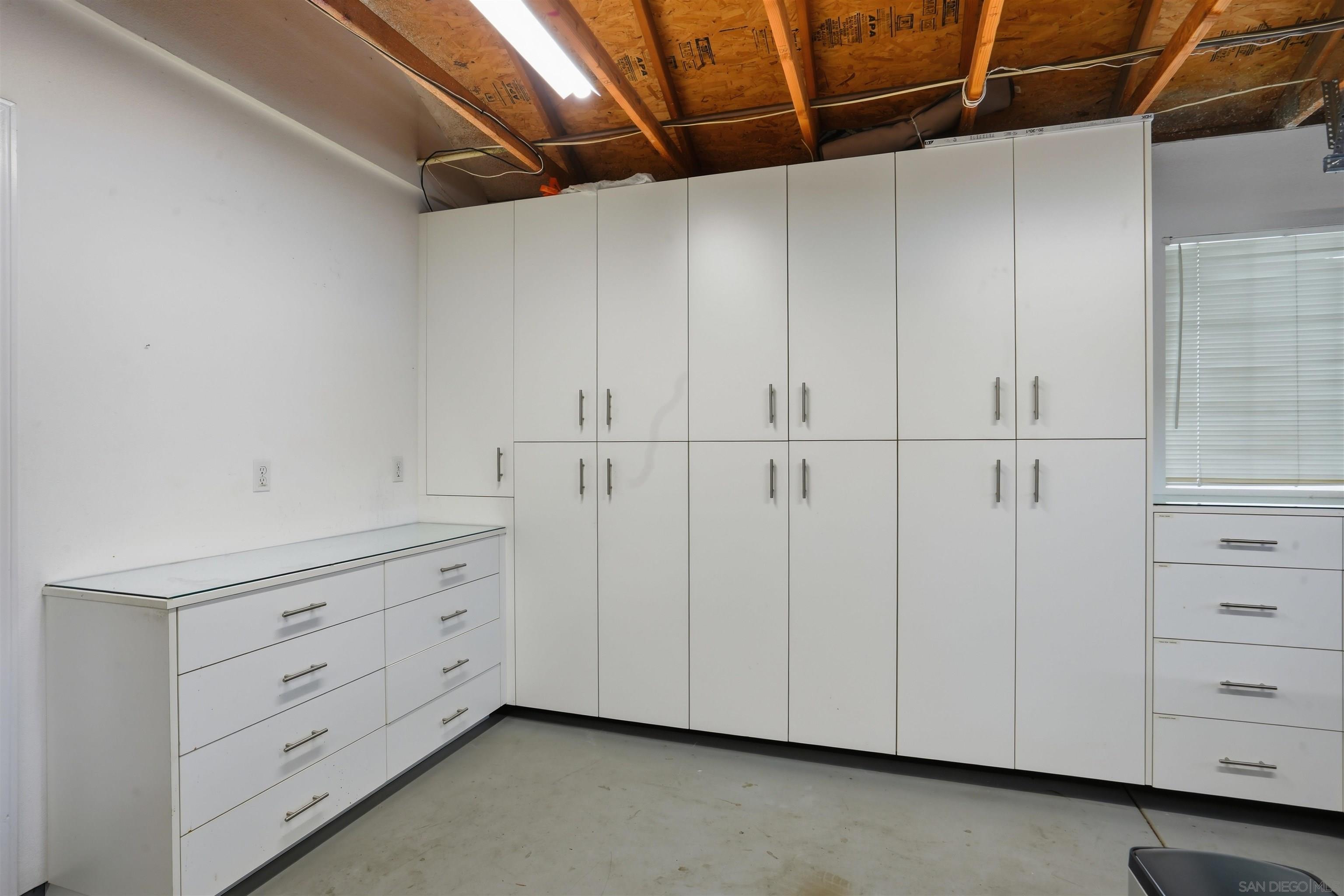 Detail Gallery Image 38 of 39 For 397  Moonstone Bay, Oceanside,  CA 92057 - 4 Beds | 2 Baths