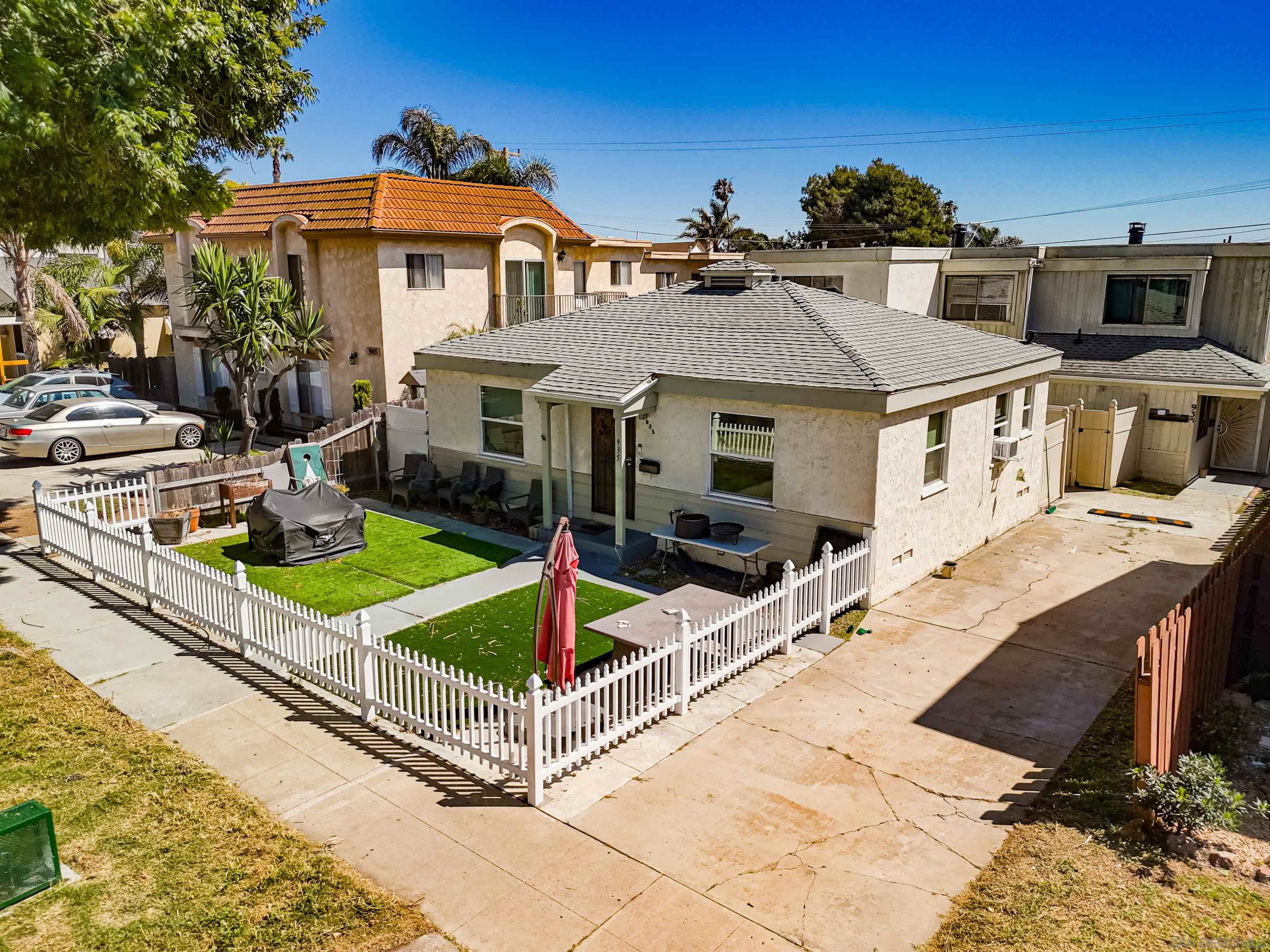 Detail Gallery Image 5 of 6 For Chalcedony Street, San Diego,  CA 92109 - – Beds | – Baths