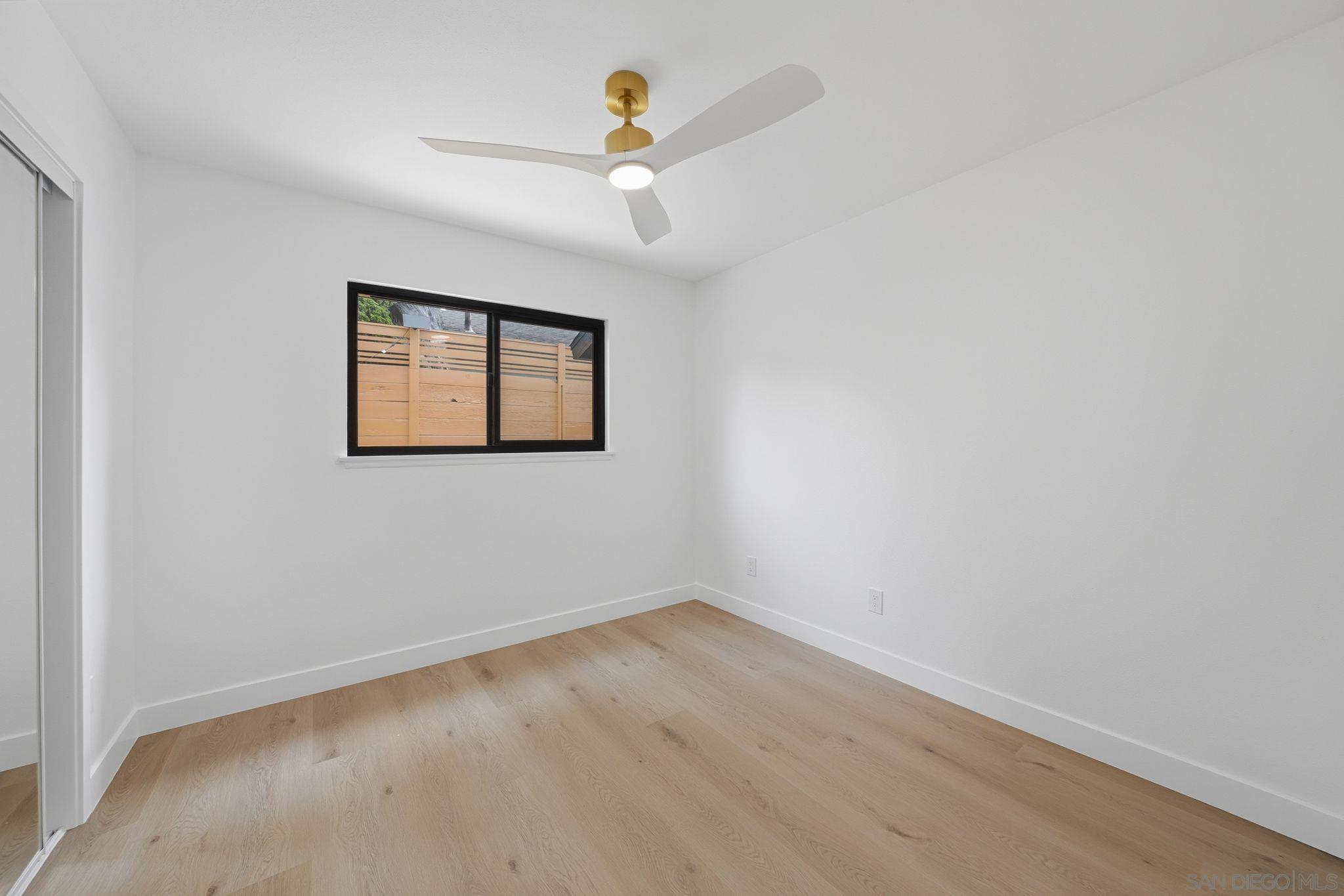 Detail Gallery Image 19 of 42 For 5135  New Haven, San Diego,  CA 92117 - 6 Beds | 5 Baths