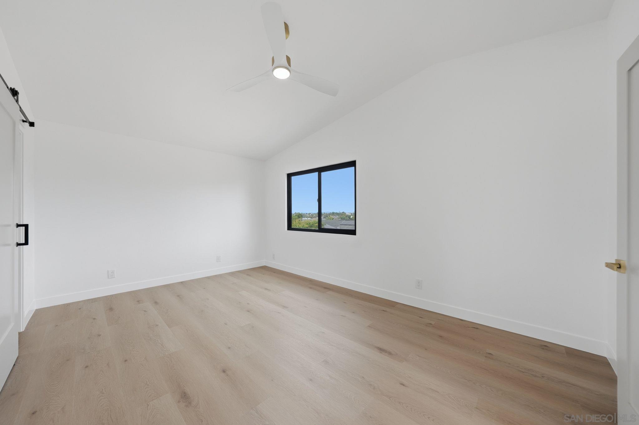 Detail Gallery Image 26 of 42 For 5135  New Haven, San Diego,  CA 92117 - 6 Beds | 5 Baths