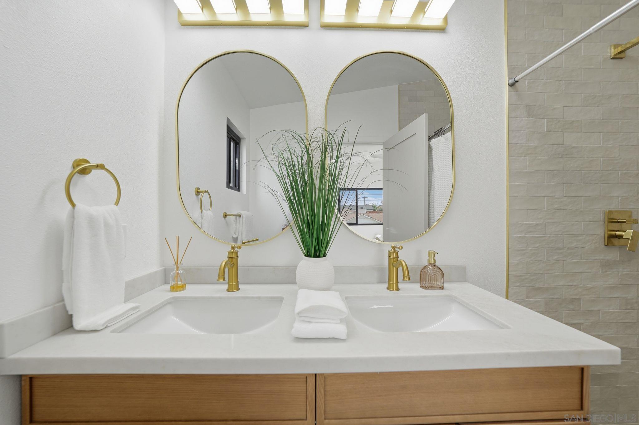 Detail Gallery Image 32 of 42 For 5135  New Haven, San Diego,  CA 92117 - 6 Beds | 5 Baths