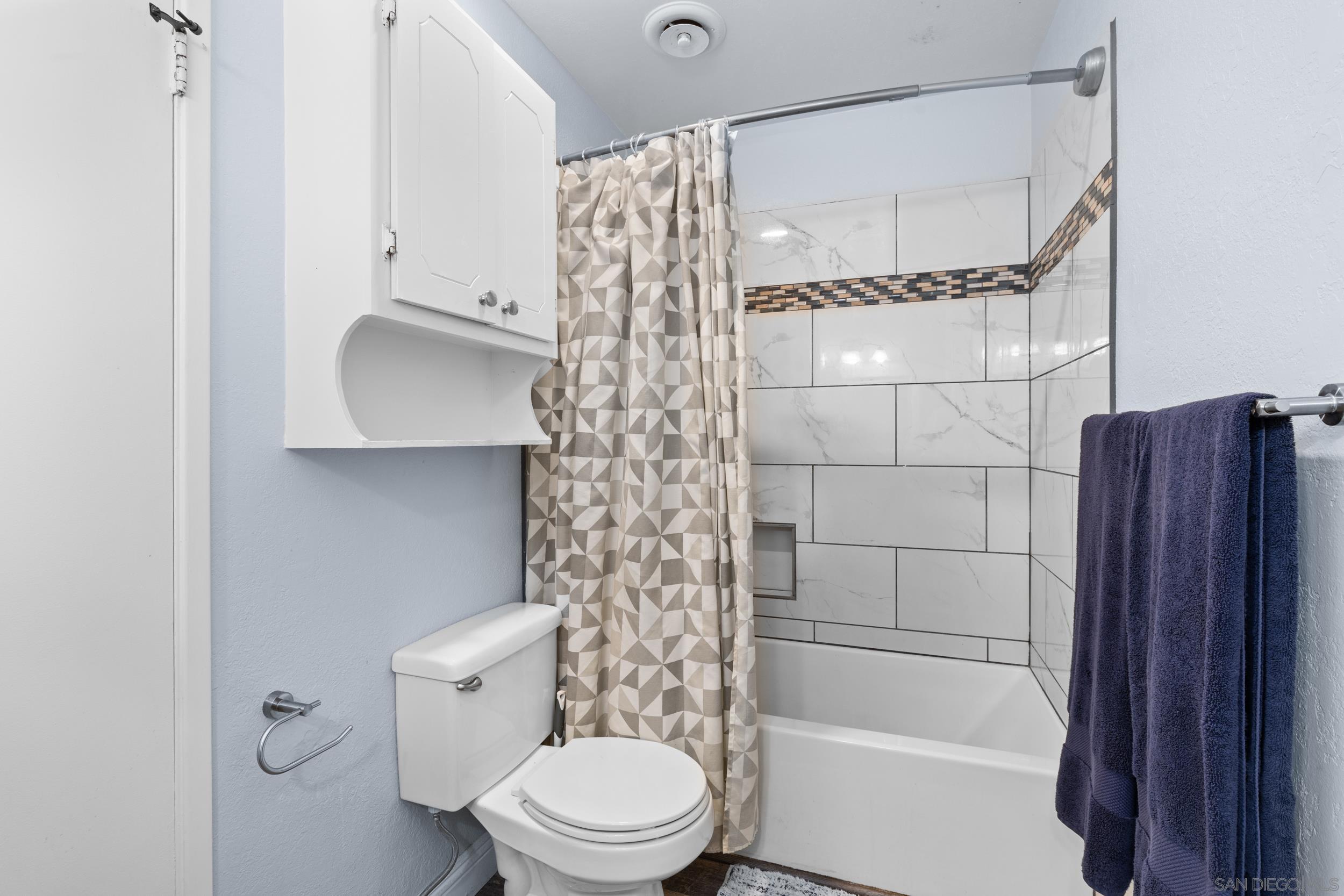 Detail Gallery Image 16 of 41 For 5346  Mount Alifan, San Diego,  CA 92111 - 3 Beds | 2 Baths