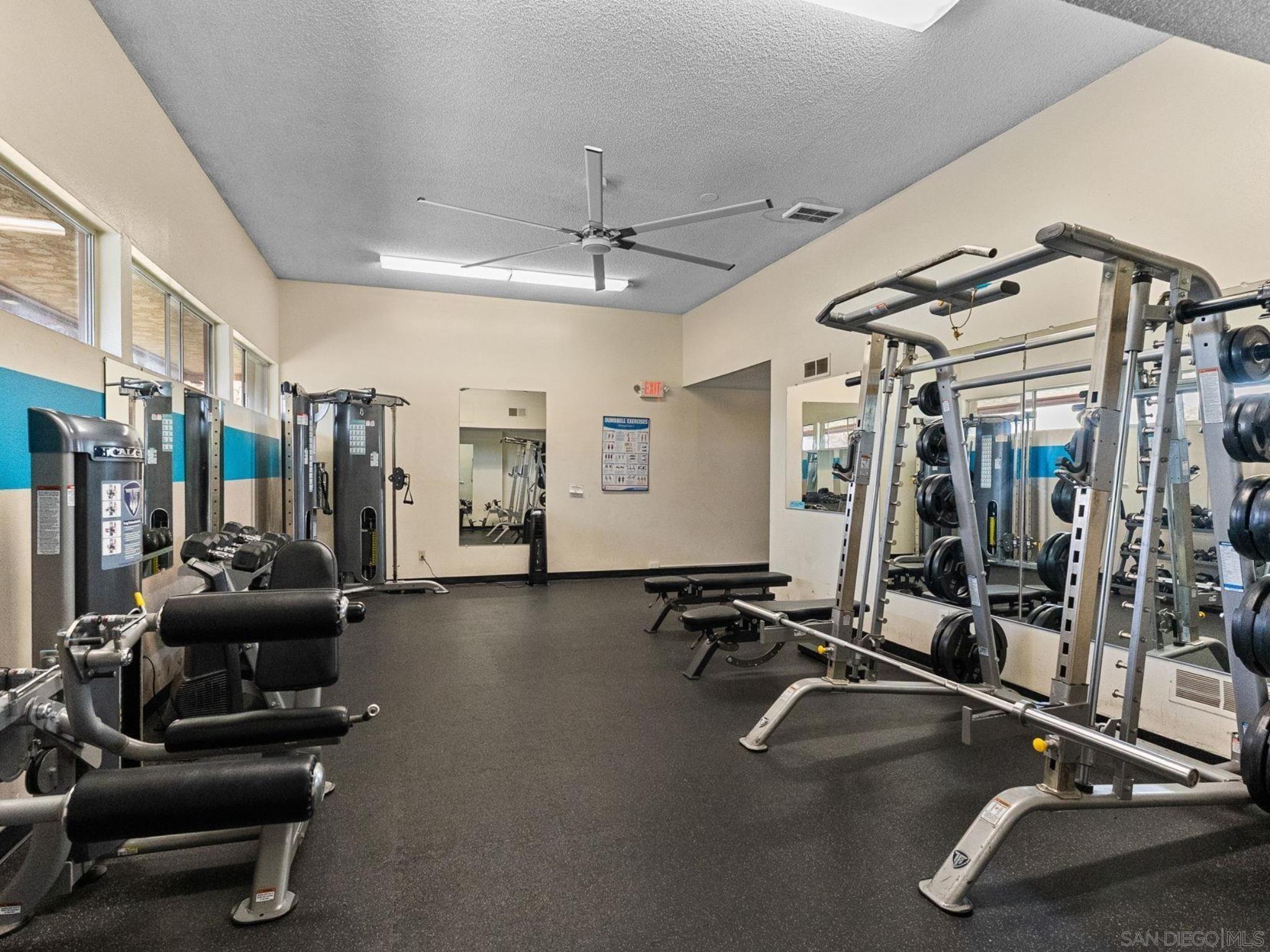 Detail Gallery Image 35 of 41 For 5346  Mount Alifan, San Diego,  CA 92111 - 3 Beds | 2 Baths