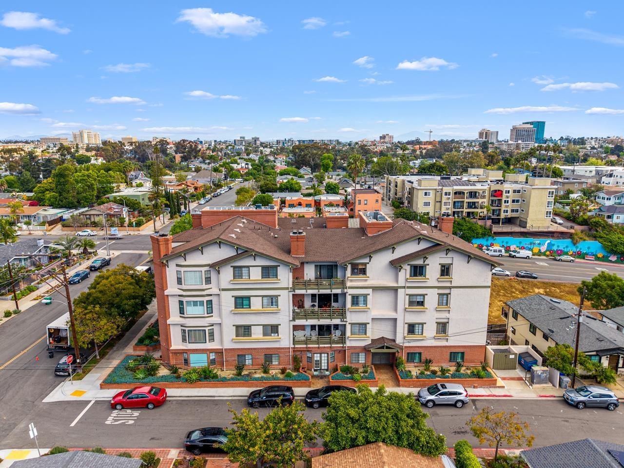 Detail Gallery Image 62 of 67 For 909  Sutter St  #105,  San Diego,  CA 92103 - 2 Beds | 2 Baths