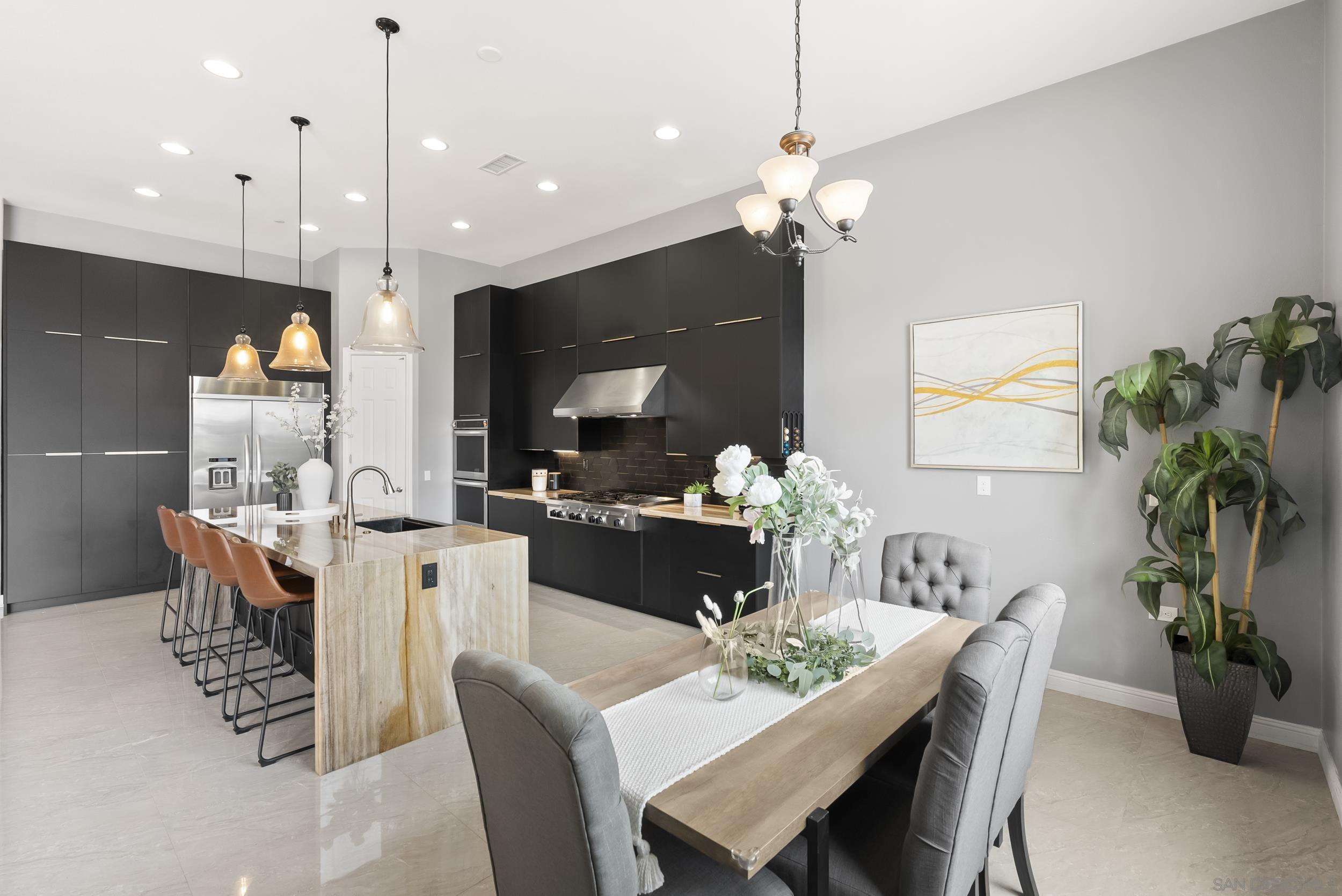 Detail Gallery Image 18 of 62 For 11753  Big Canyon Ln, San Diego,  CA 92131 - 5 Beds | 4/1 Baths