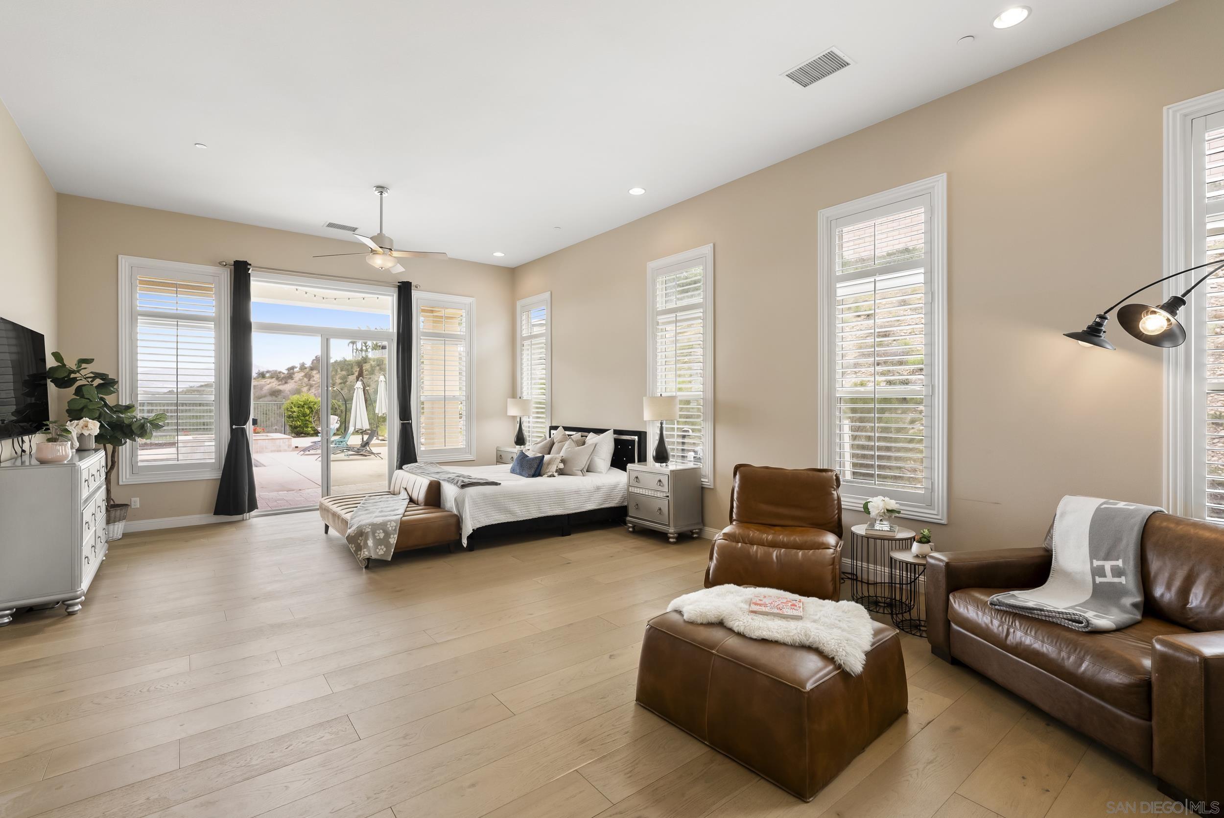 Detail Gallery Image 24 of 62 For 11753  Big Canyon Ln, San Diego,  CA 92131 - 5 Beds | 4/1 Baths