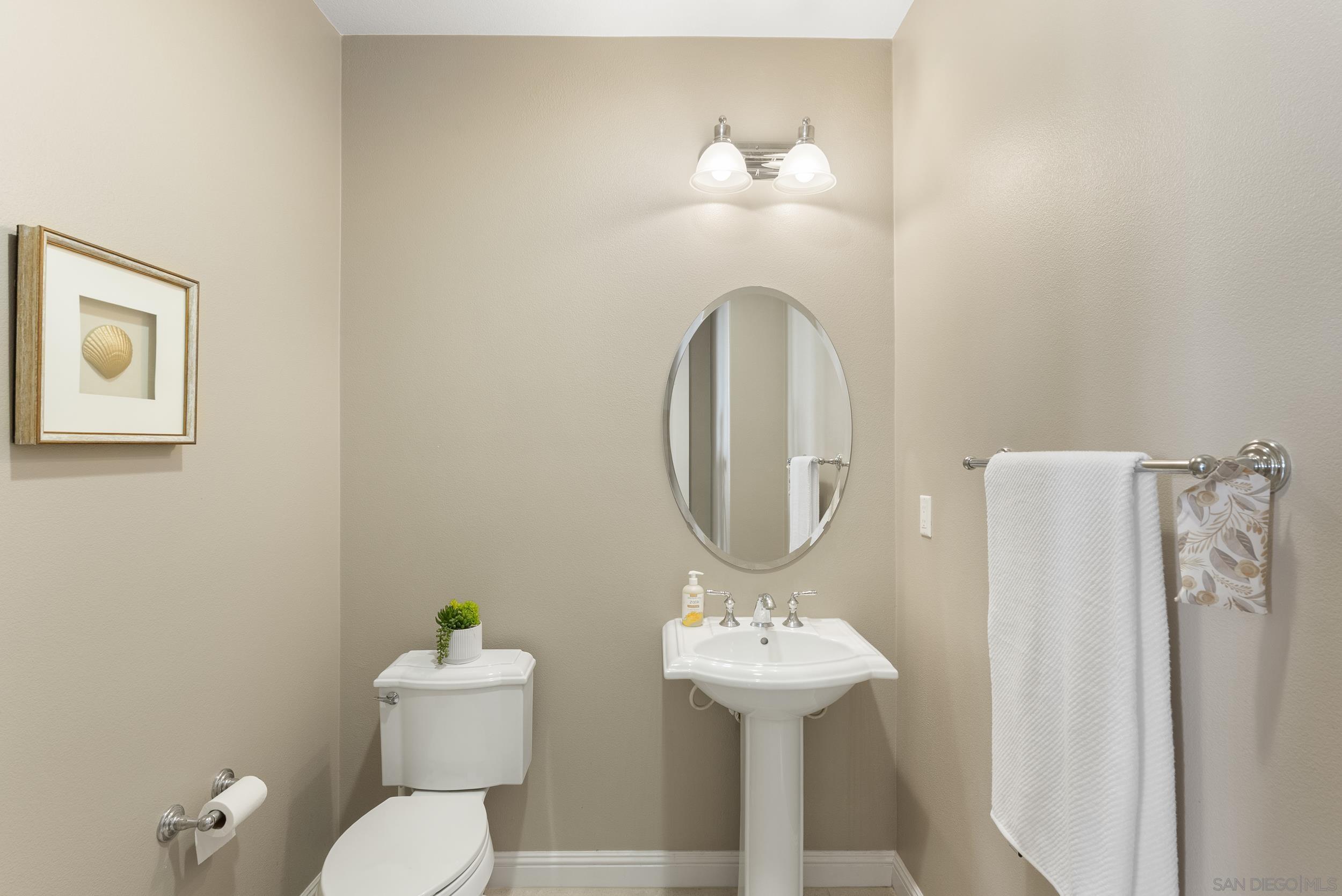 Detail Gallery Image 35 of 62 For 11753  Big Canyon Ln, San Diego,  CA 92131 - 5 Beds | 4/1 Baths