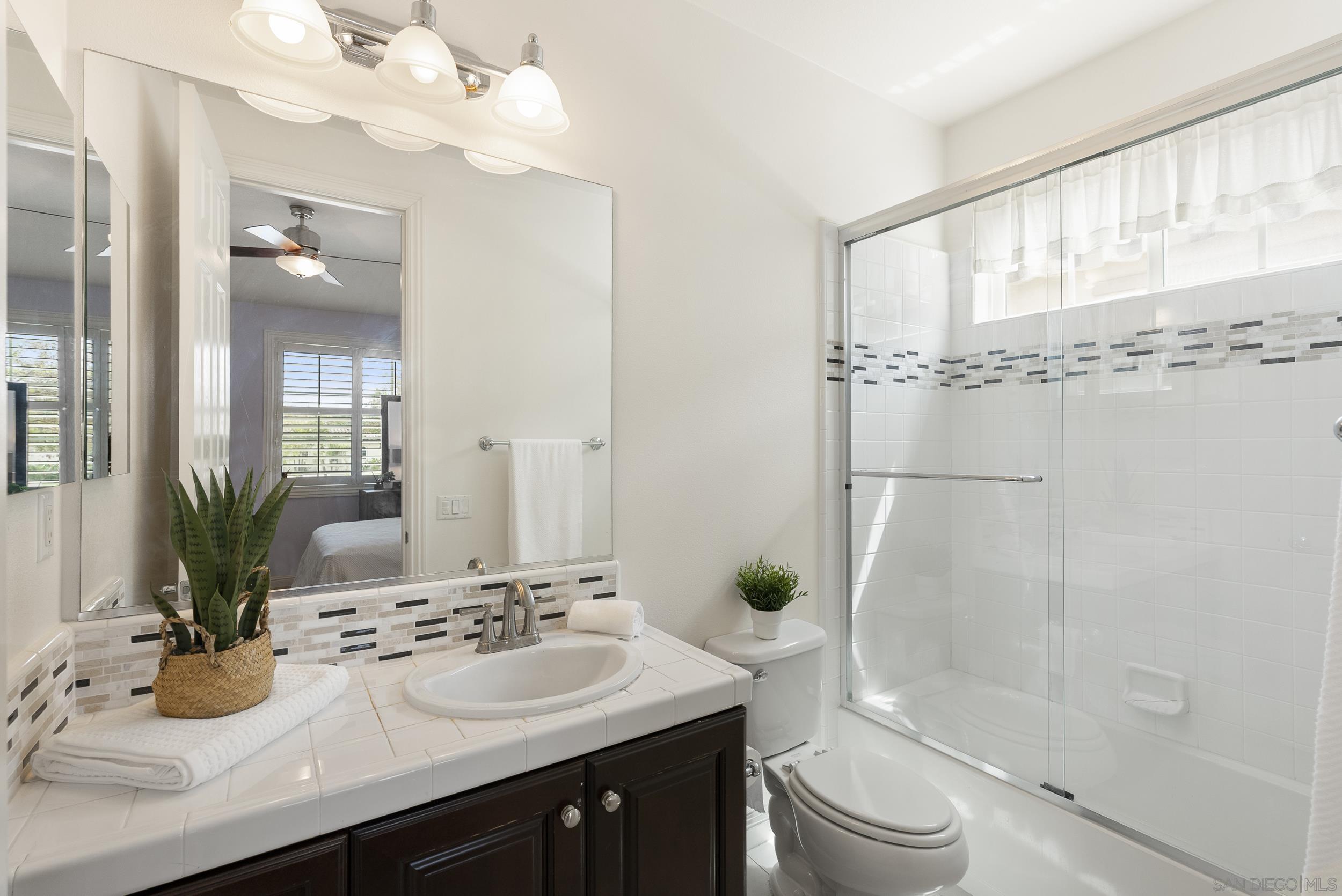 Detail Gallery Image 42 of 62 For 11753  Big Canyon Ln, San Diego,  CA 92131 - 5 Beds | 4/1 Baths