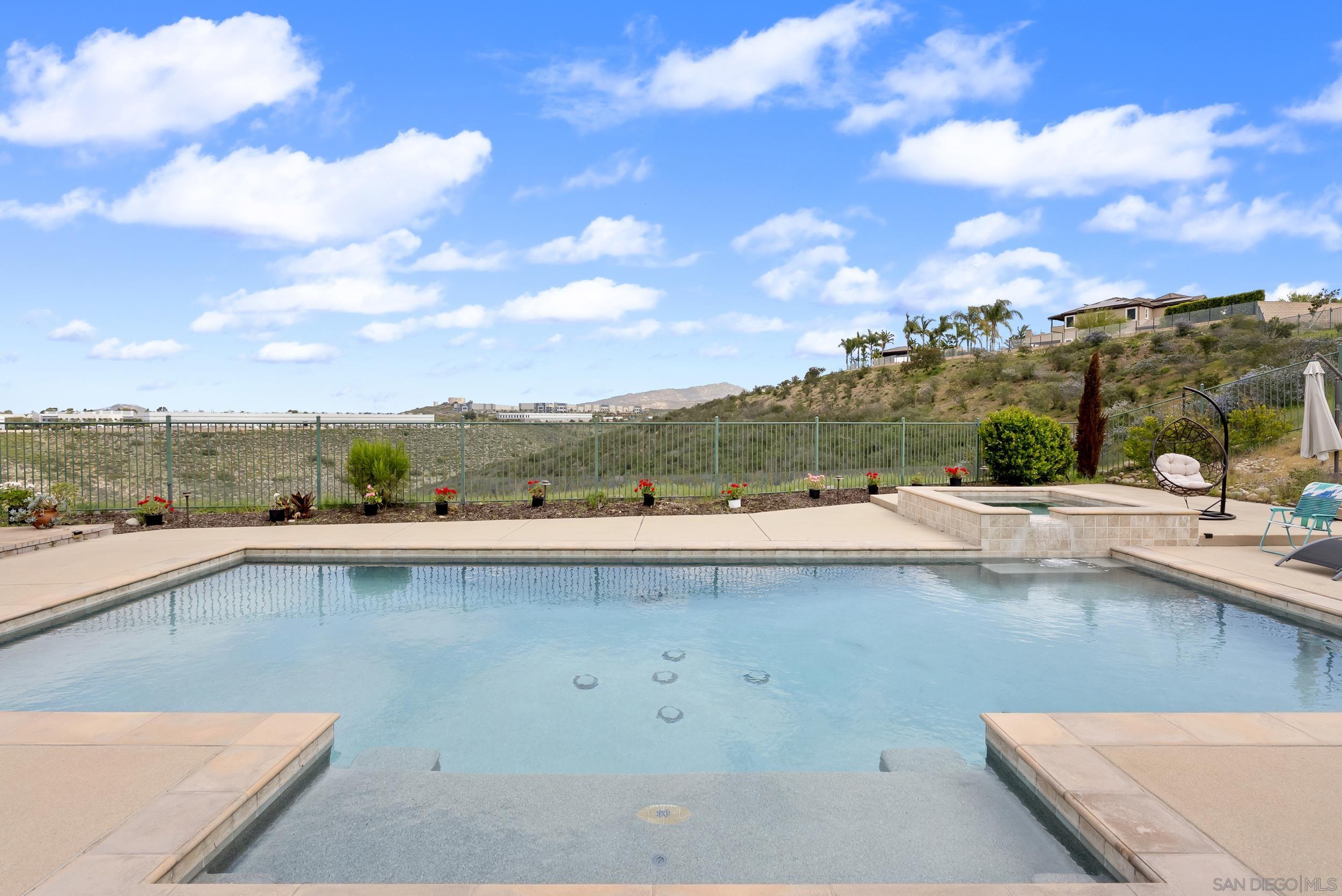 Detail Gallery Image 48 of 62 For 11753  Big Canyon Ln, San Diego,  CA 92131 - 5 Beds | 4/1 Baths