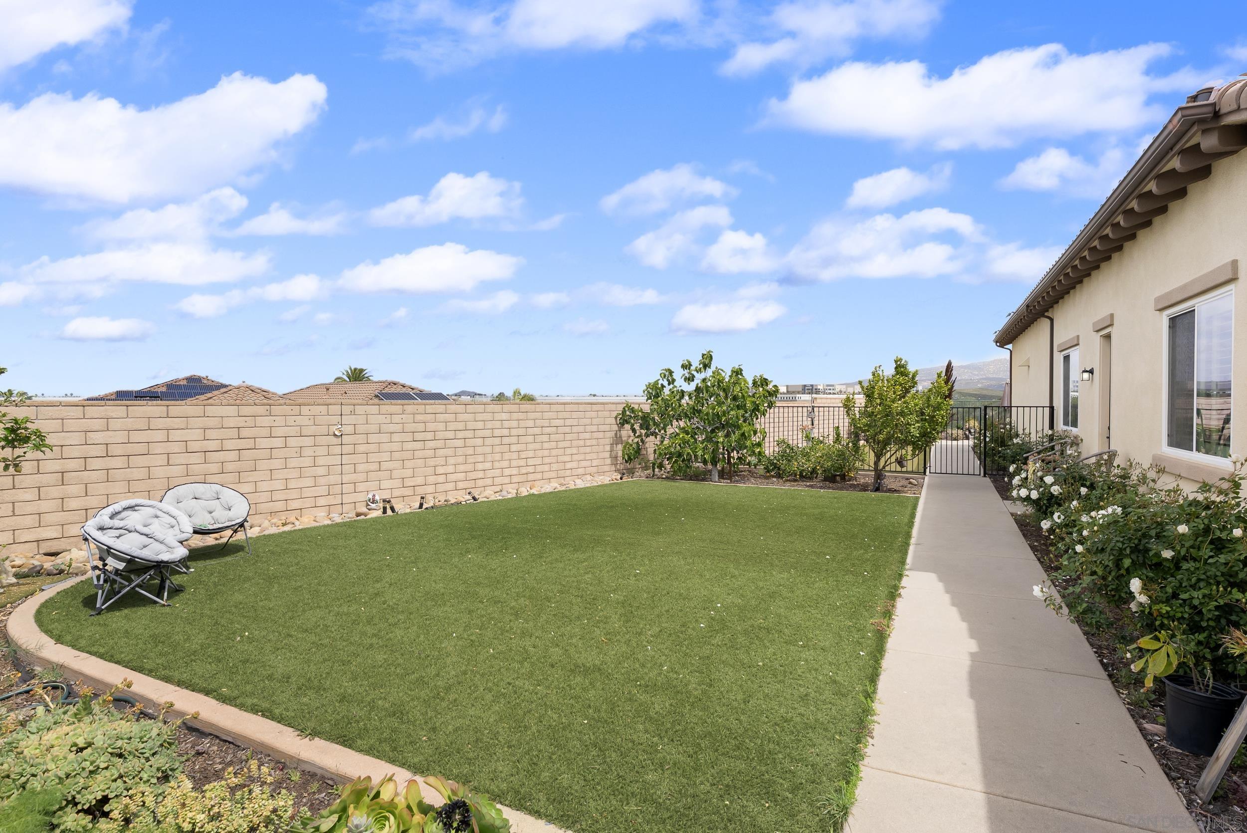 Detail Gallery Image 55 of 62 For 11753  Big Canyon Ln, San Diego,  CA 92131 - 5 Beds | 4/1 Baths