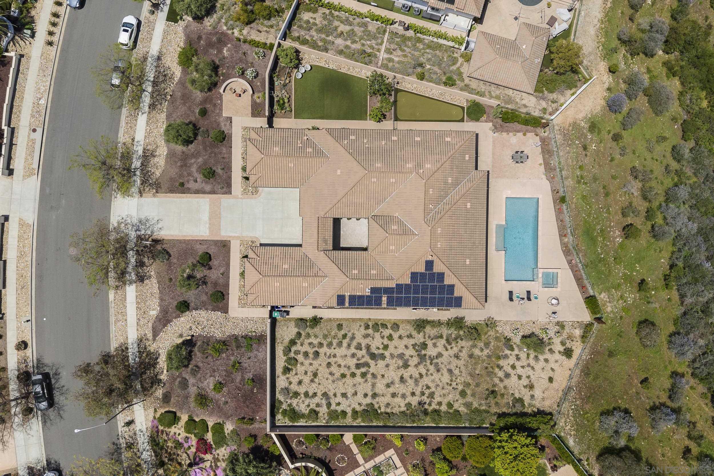 Detail Gallery Image 57 of 62 For 11753  Big Canyon Ln, San Diego,  CA 92131 - 5 Beds | 4/1 Baths