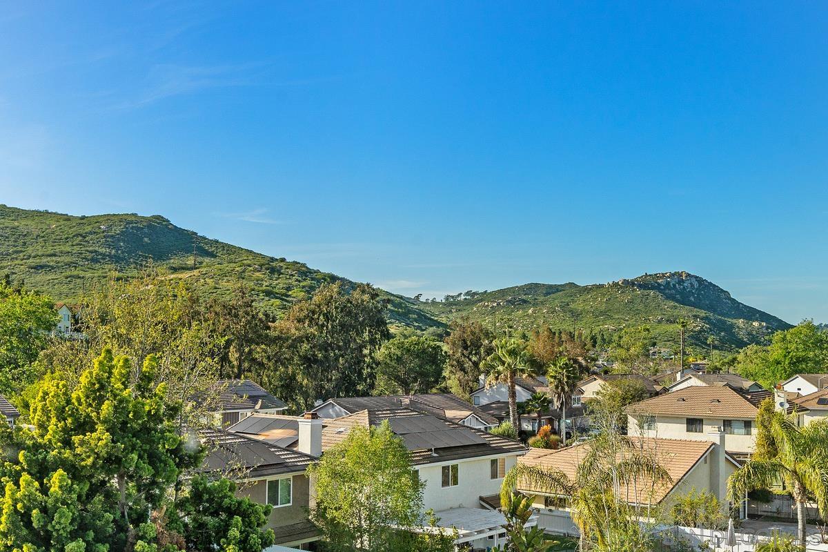 Detail Gallery Image 20 of 35 For 17926  Cassia Pl, San Diego,  CA 92127 - 3 Beds | 2/1 Baths