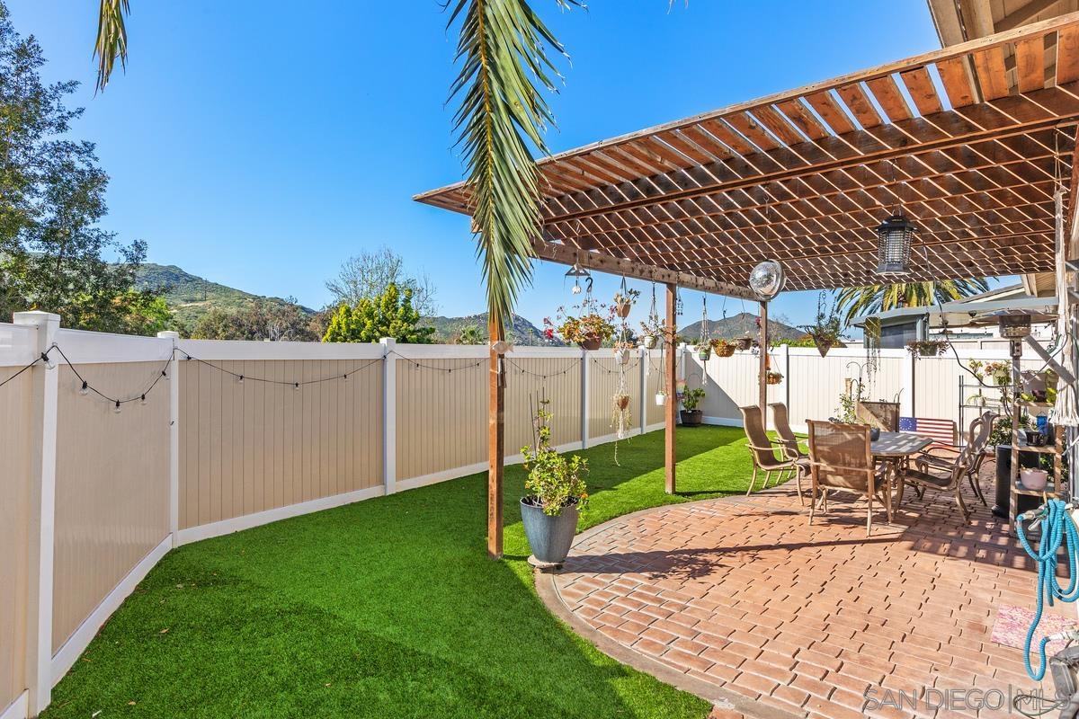 Detail Gallery Image 28 of 35 For 17926  Cassia Pl, San Diego,  CA 92127 - 3 Beds | 2/1 Baths