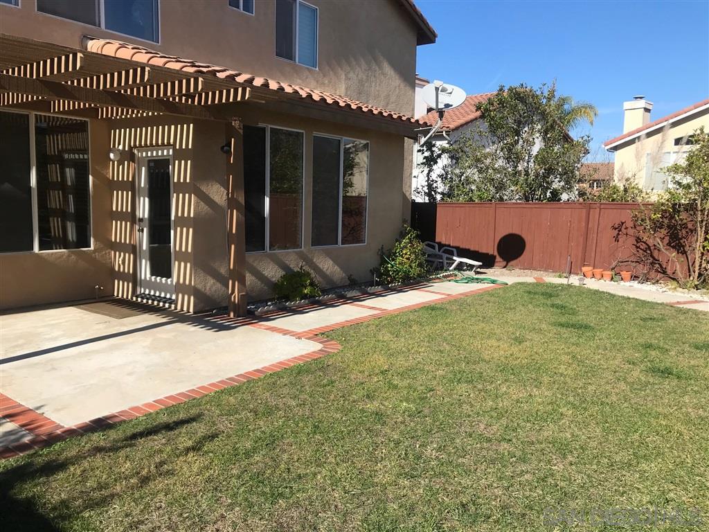 Detail Gallery Image 12 of 12 For 12673  via Las Lenas, San Diego,  CA 92129 - 4 Beds | 3 Baths