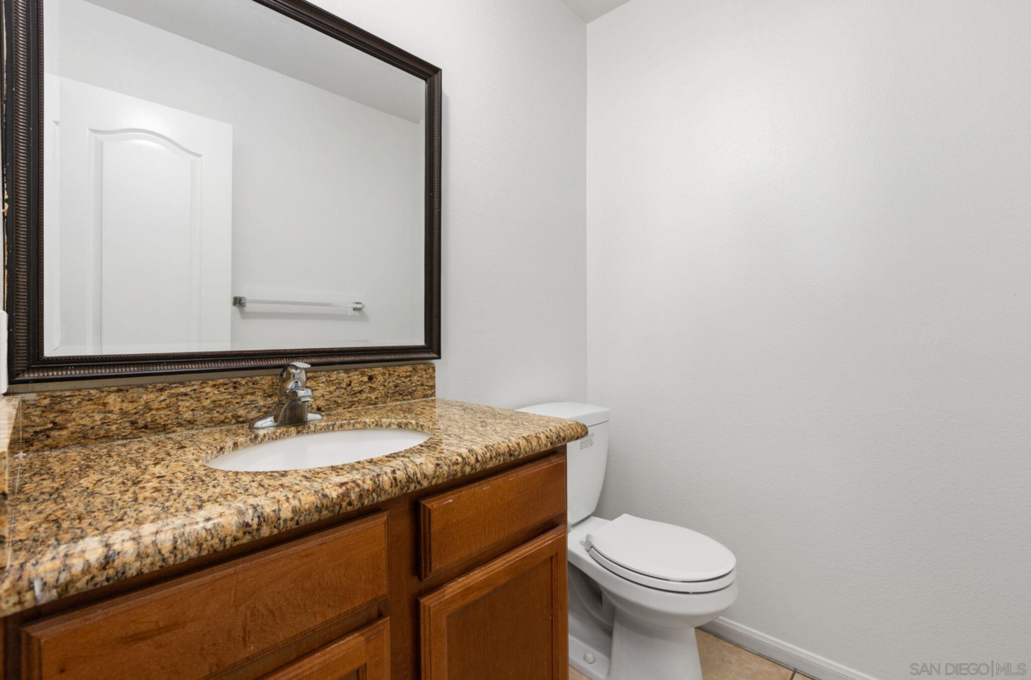 Detail Gallery Image 17 of 26 For 1240 N Broadway  #54,  Escondido,  CA 92026 - 2 Beds | 1/1 Baths
