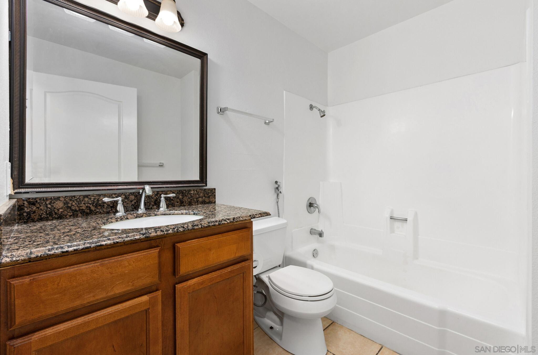 Detail Gallery Image 18 of 26 For 1240 N Broadway  #54,  Escondido,  CA 92026 - 2 Beds | 1/1 Baths