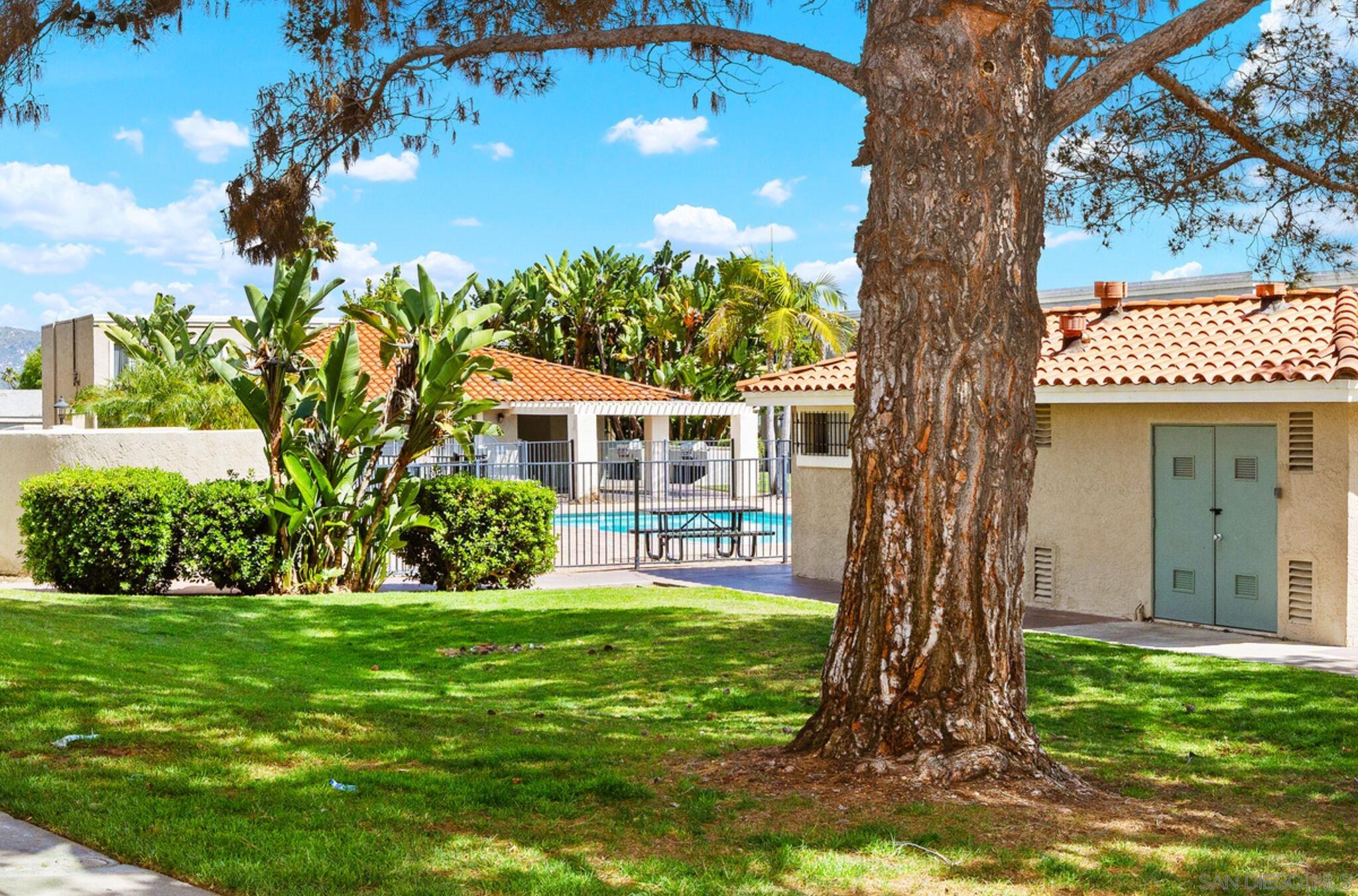 Detail Gallery Image 22 of 26 For 1240 N Broadway  #54,  Escondido,  CA 92026 - 2 Beds | 1/1 Baths