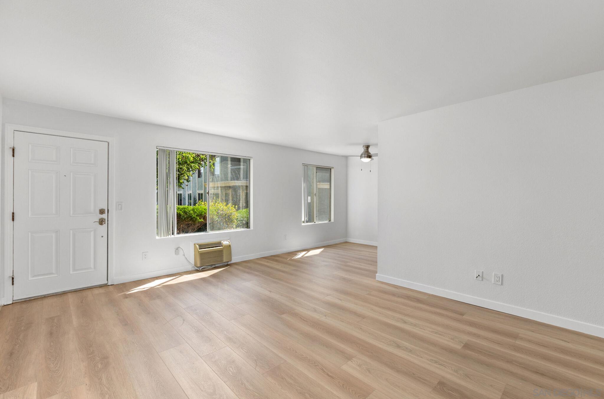 Detail Gallery Image 10 of 26 For 1240 N Broadway  #54,  Escondido,  CA 92026 - 2 Beds | 1/1 Baths