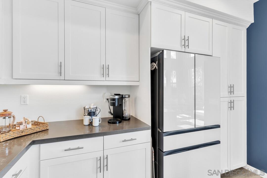 Detail Gallery Image 11 of 46 For 2344  Element Way, Chula Vista,  CA 91915 - 4 Beds | 3/1 Baths