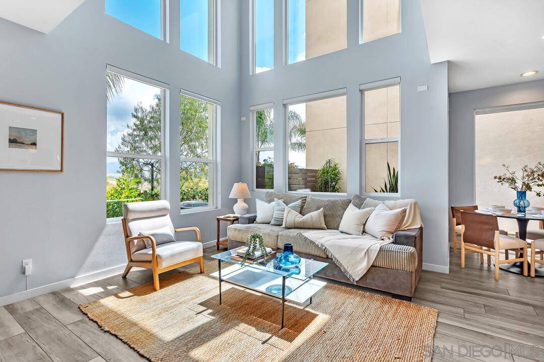 Detail Gallery Image 4 of 46 For 2344  Element Way, Chula Vista,  CA 91915 - 4 Beds | 3/1 Baths