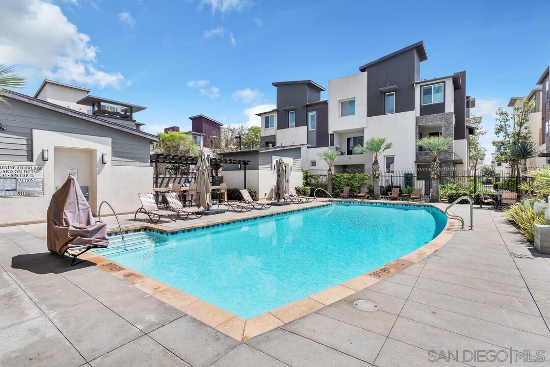 Detail Gallery Image 43 of 46 For 2344  Element Way, Chula Vista,  CA 91915 - 4 Beds | 3/1 Baths