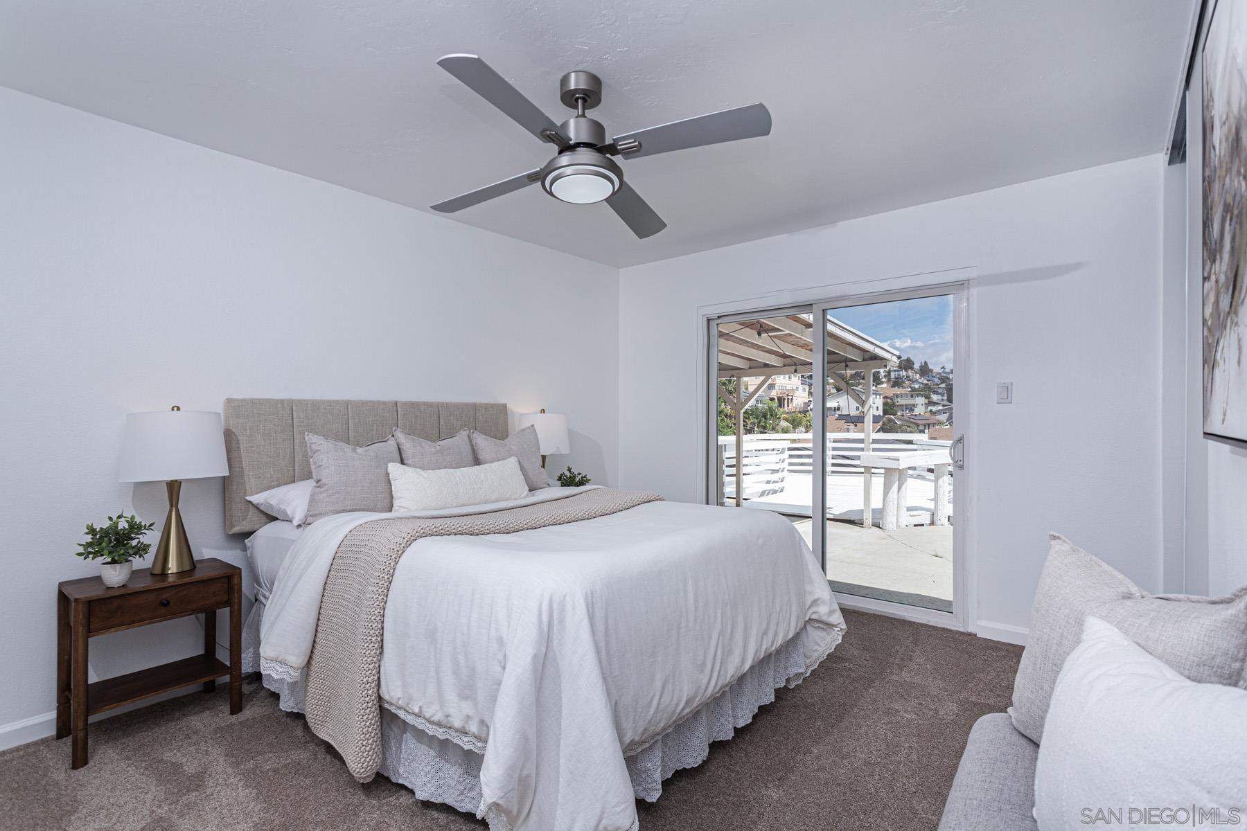 Detail Gallery Image 14 of 37 For 1307  Buena Vista, Spring Valley,  CA 91977 - 4 Beds | 2 Baths