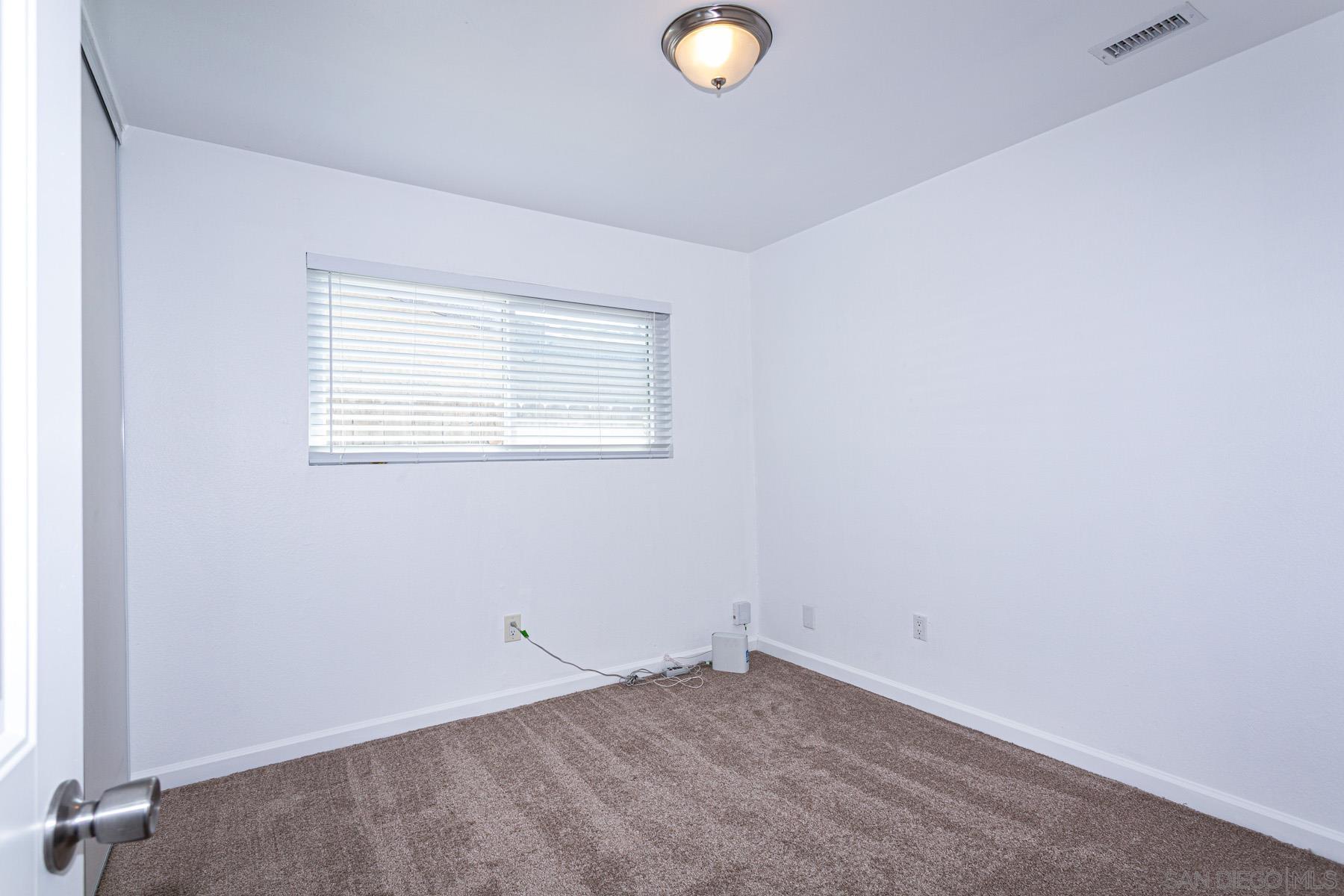 Detail Gallery Image 20 of 37 For 1307  Buena Vista, Spring Valley,  CA 91977 - 4 Beds | 2 Baths