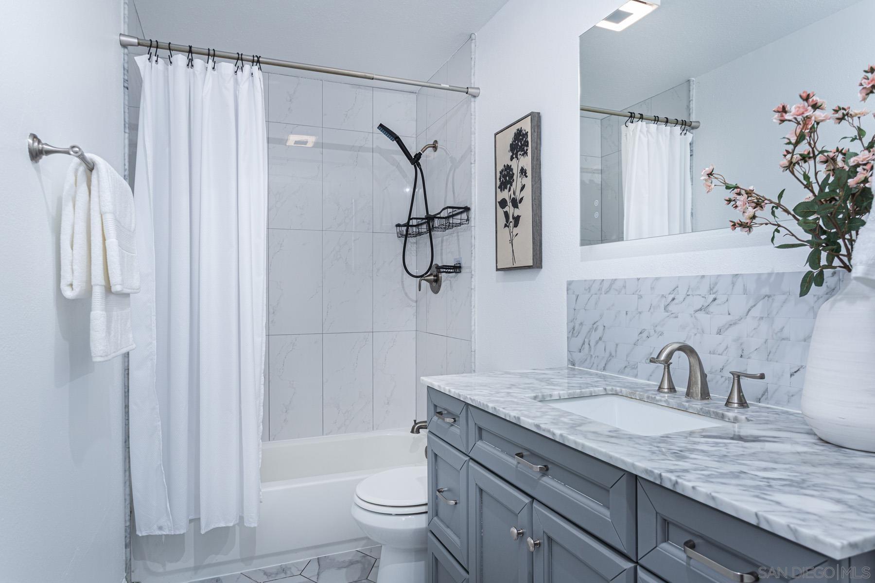 Detail Gallery Image 24 of 37 For 1307  Buena Vista, Spring Valley,  CA 91977 - 4 Beds | 2 Baths