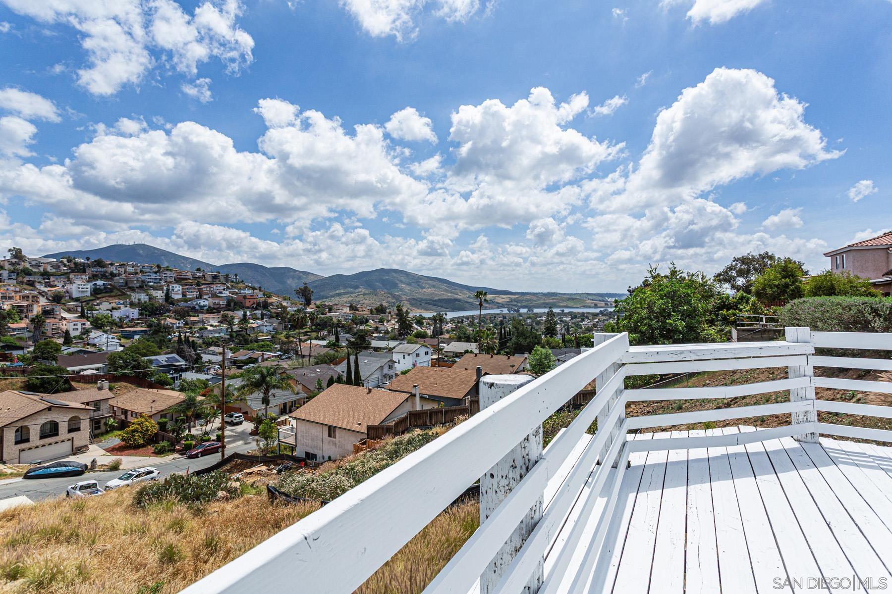 Detail Gallery Image 31 of 37 For 1307  Buena Vista, Spring Valley,  CA 91977 - 4 Beds | 2 Baths