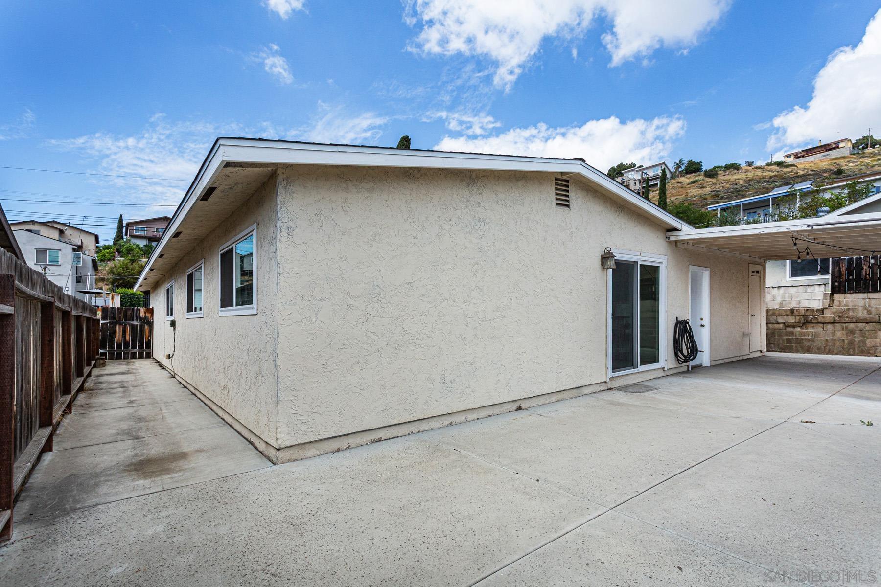 Detail Gallery Image 34 of 37 For 1307  Buena Vista, Spring Valley,  CA 91977 - 4 Beds | 2 Baths