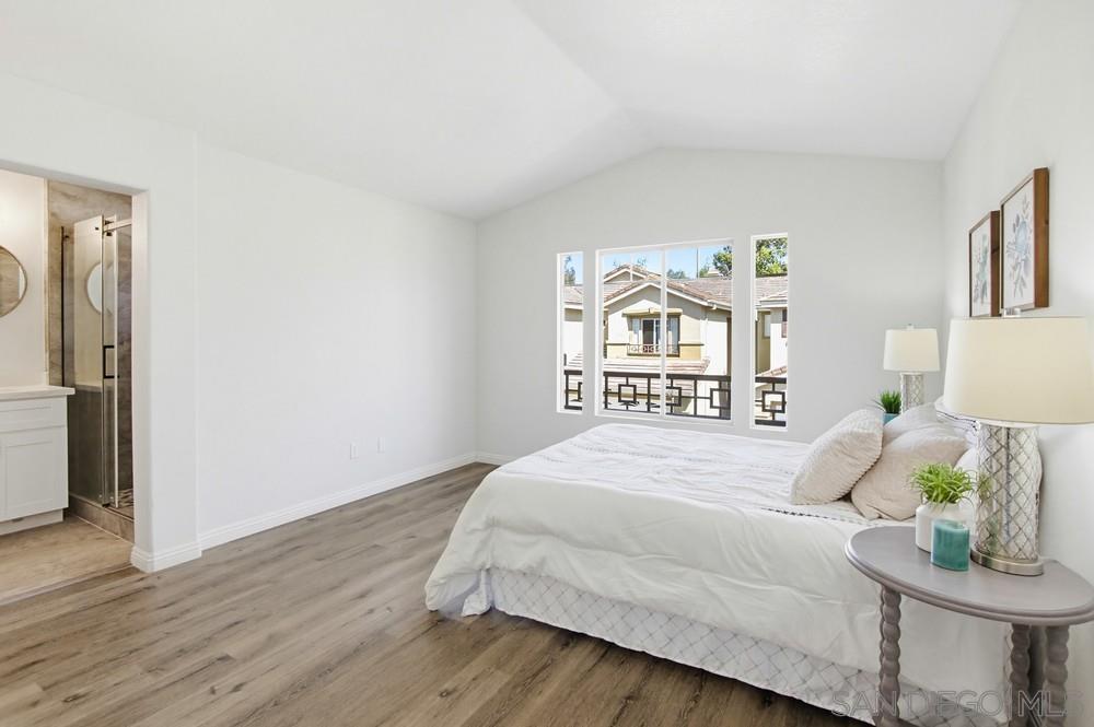 Detail Gallery Image 26 of 46 For 12466  Ruette Alliante, San Diego,  CA 92130 - 2 Beds | 2/1 Baths