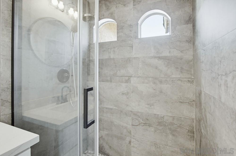 Detail Gallery Image 32 of 46 For 12466  Ruette Alliante, San Diego,  CA 92130 - 2 Beds | 2/1 Baths